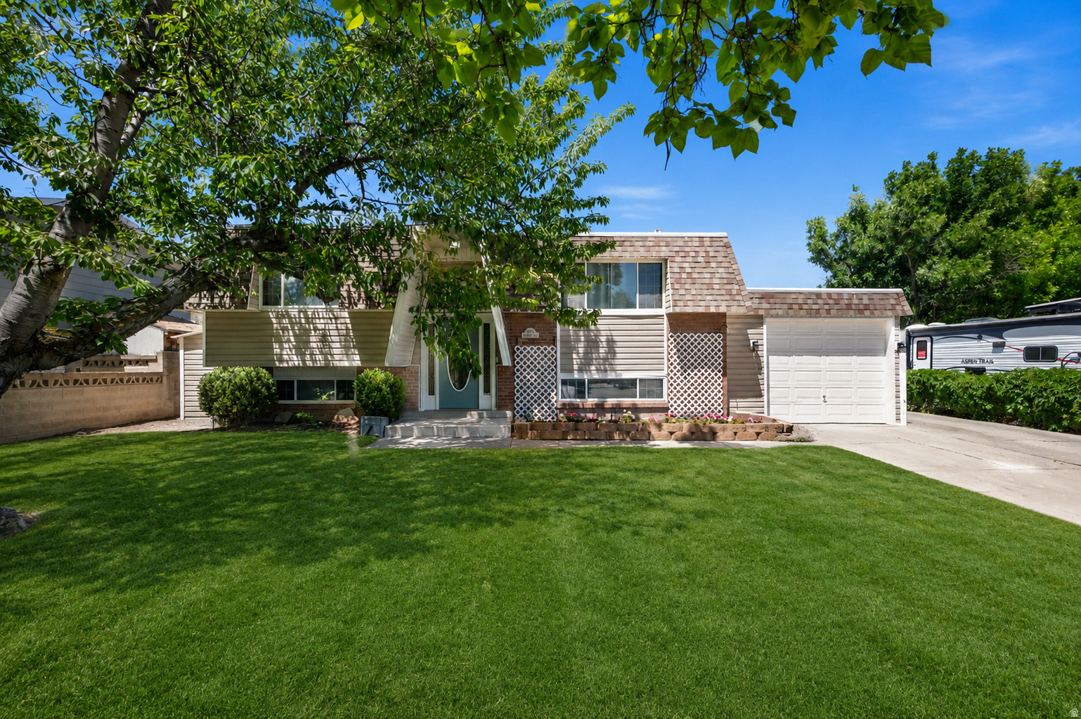 DIXIE VALLEY - Residential