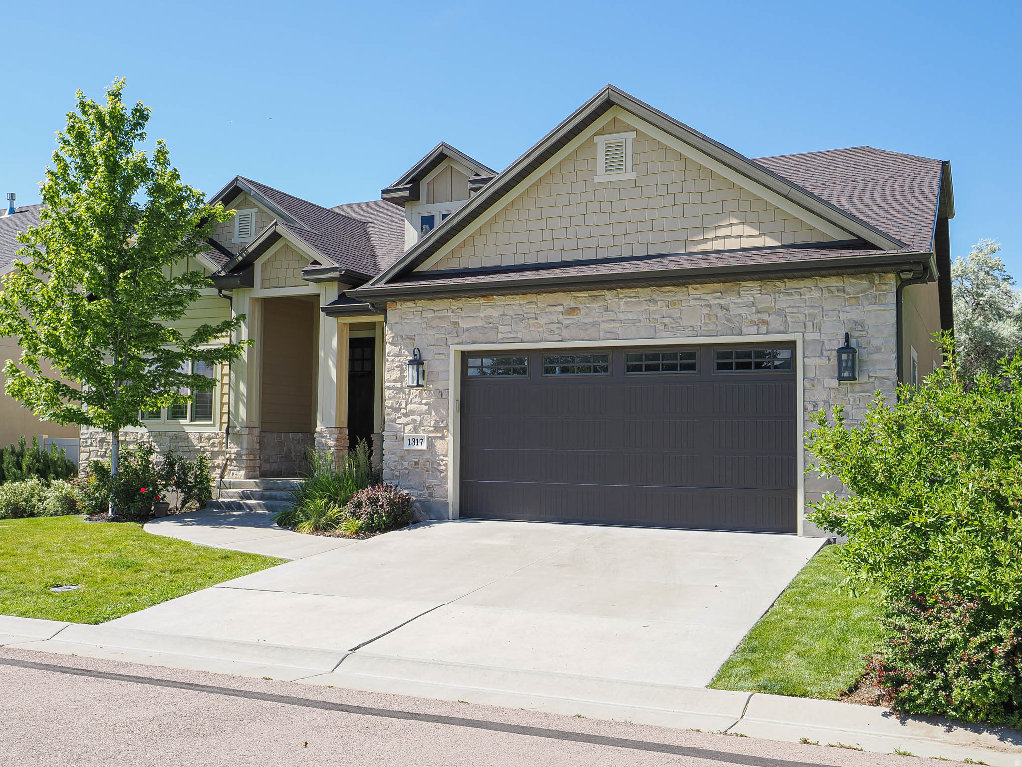 COTTAGES - Residential