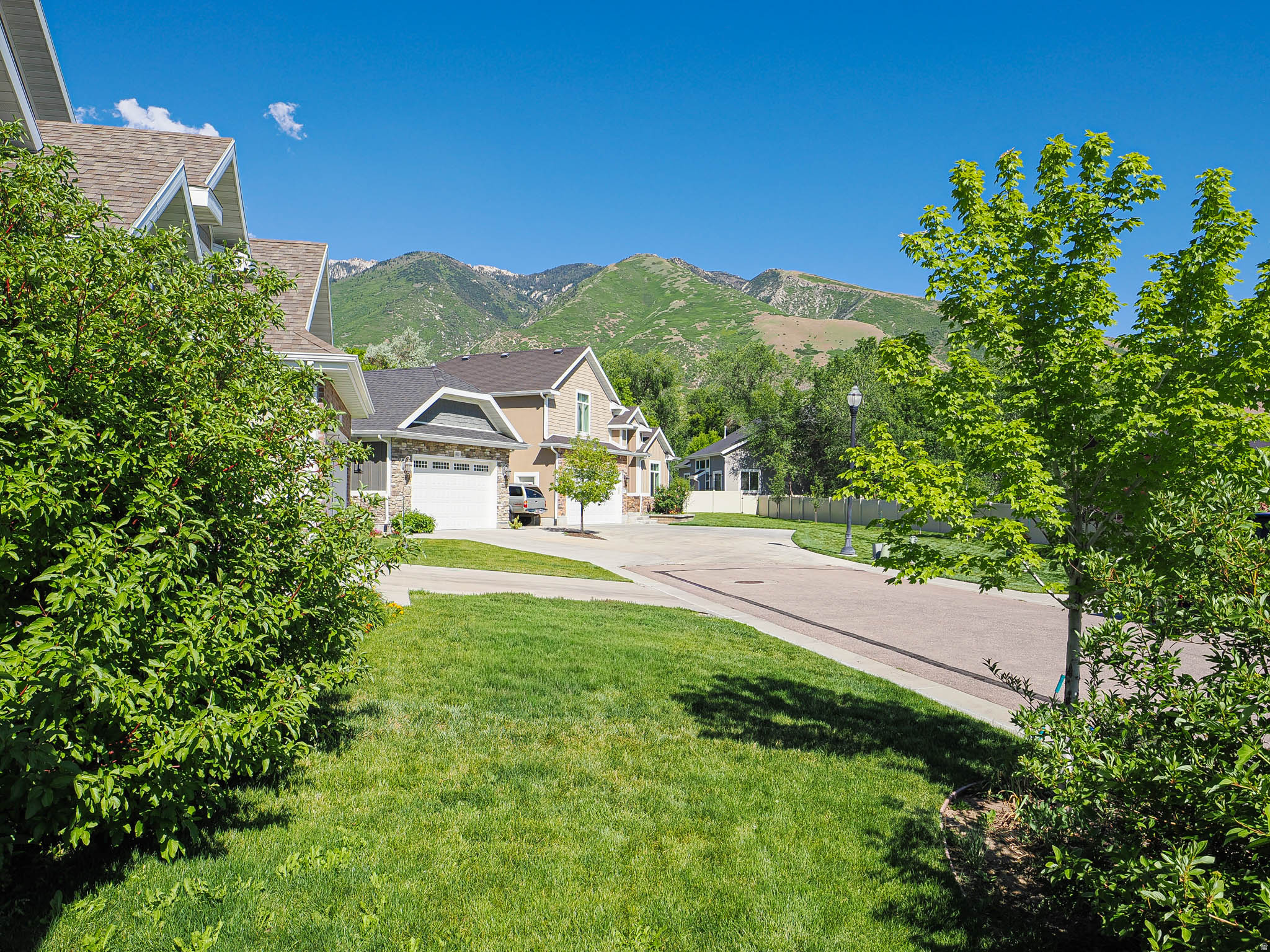 COTTAGES - Residential