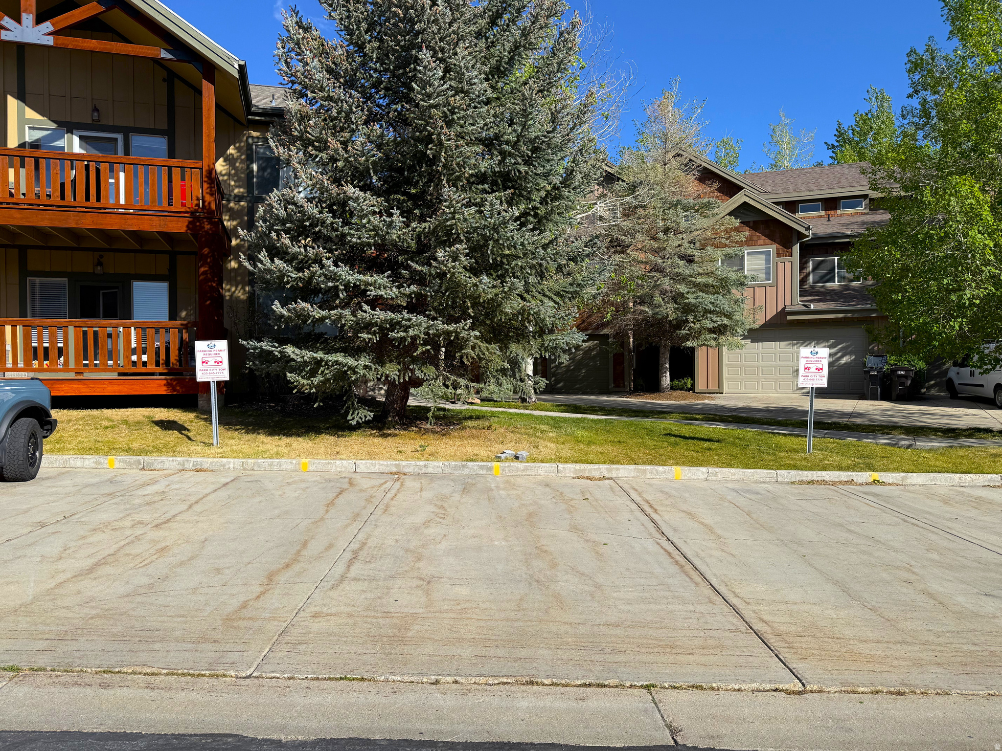 BEAR HOLLOW VILLAGE - Residential