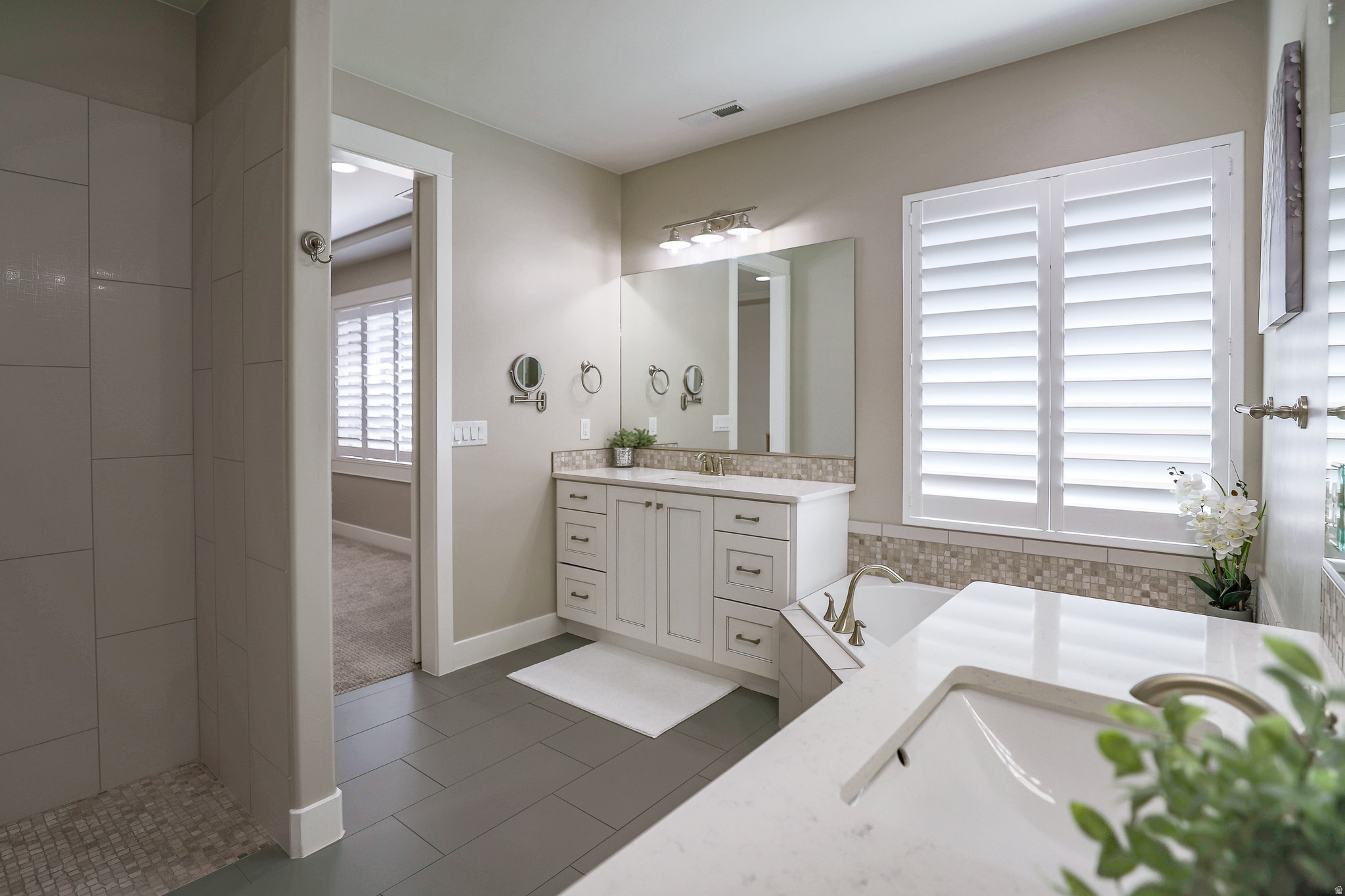 BRIDLE GATE ESTATES PH 3 - Residential