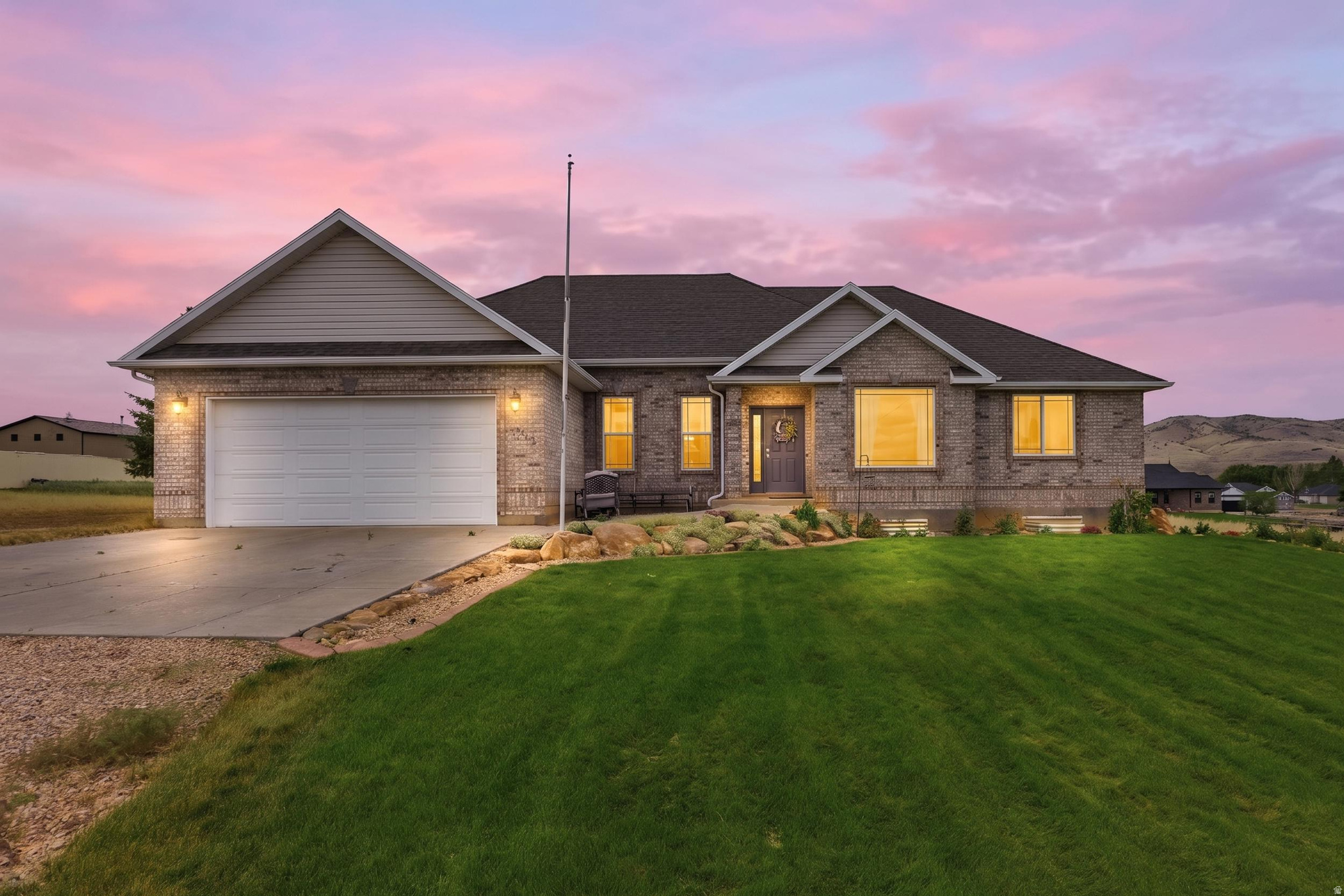YOUNG PROPERTY - Residential