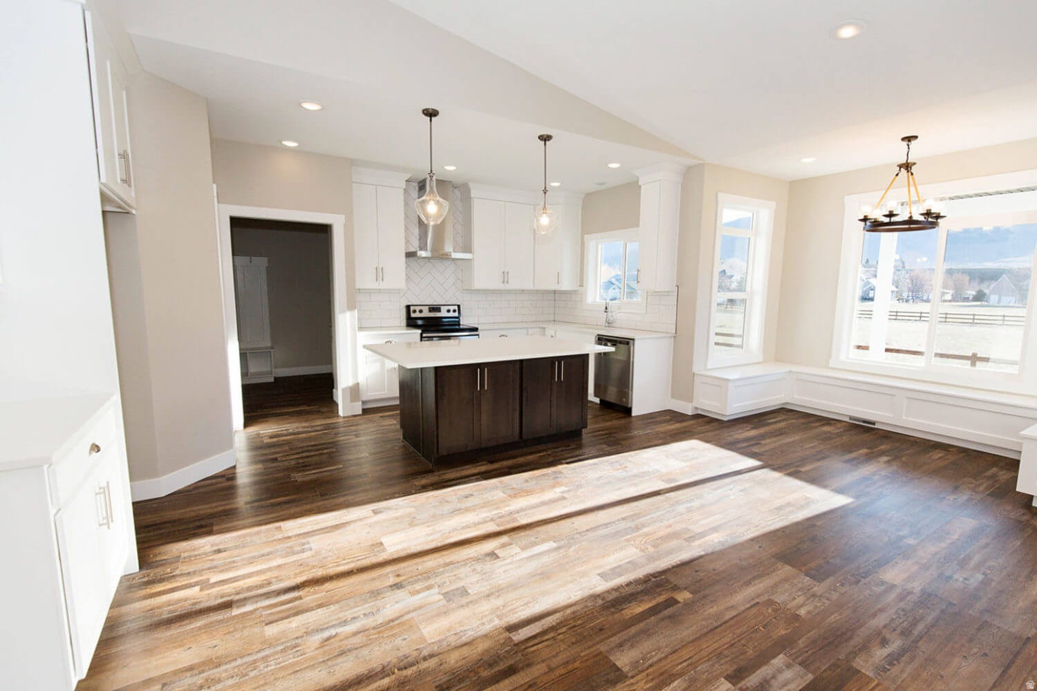 MOUNT STERLING FARMS - Residential