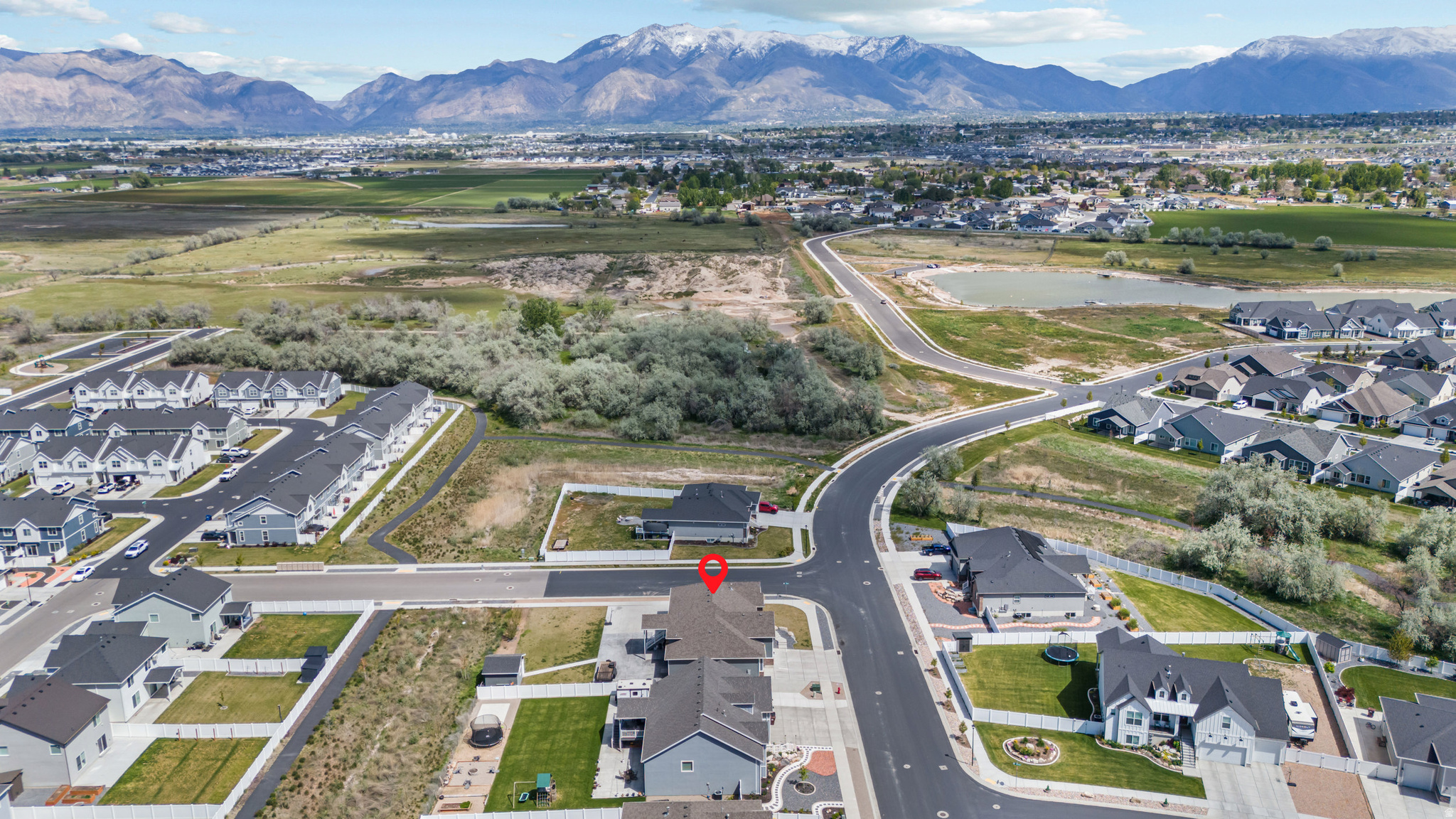 THE GROVE AT GREEN FARM - Residential