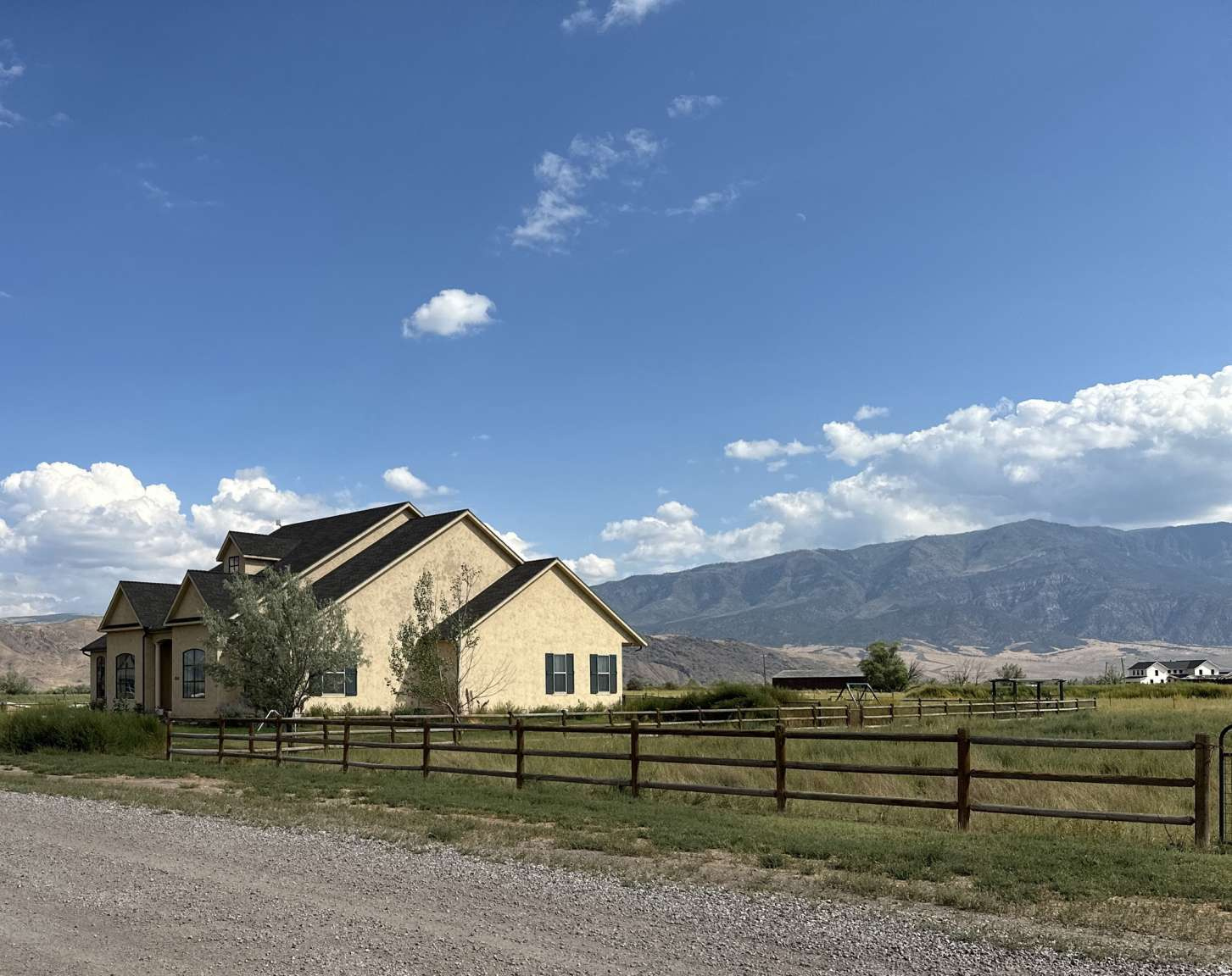 BEND IN THE ROAD - Residential