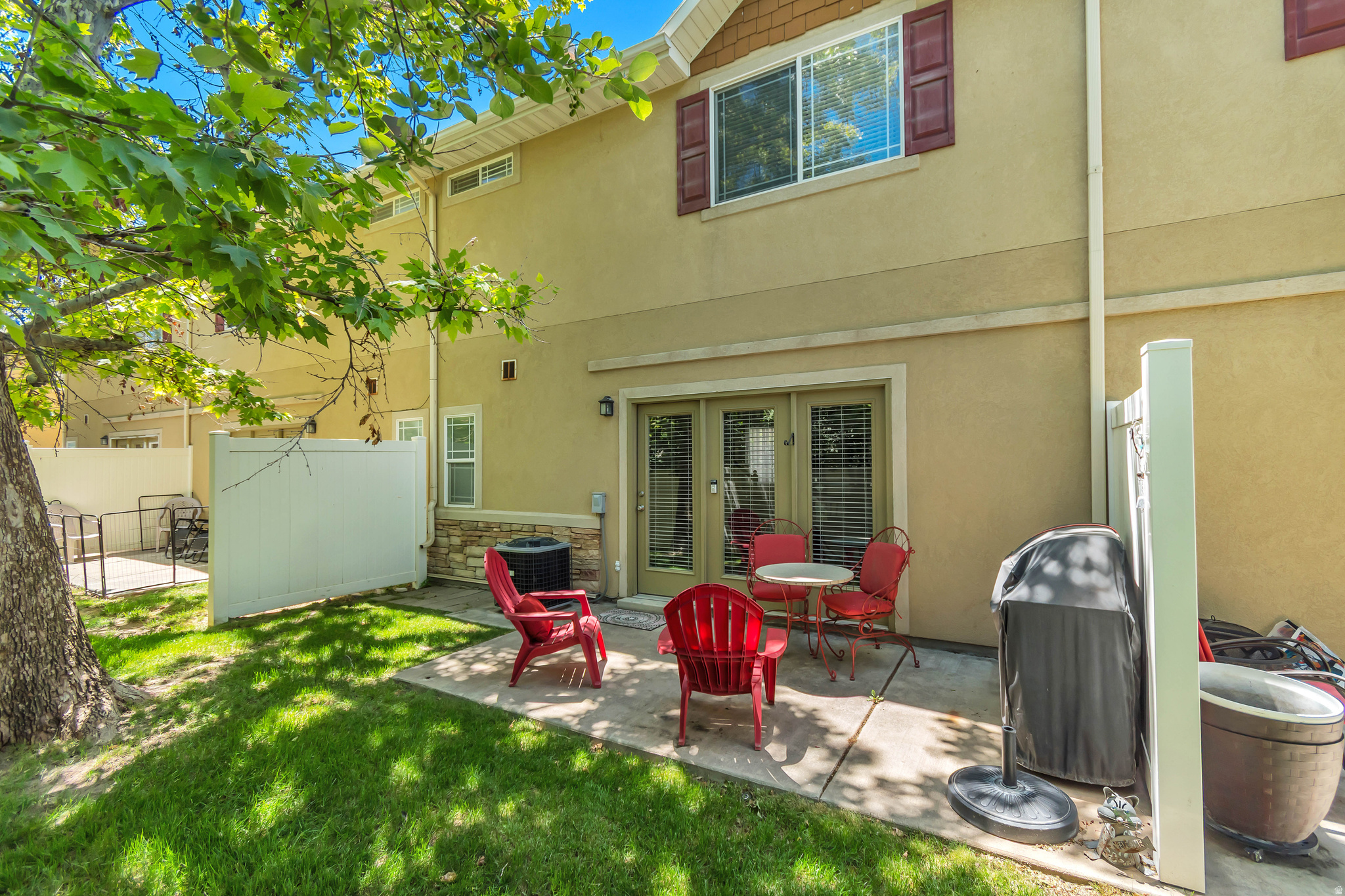 PINES AT JORDAN LAND - Residential