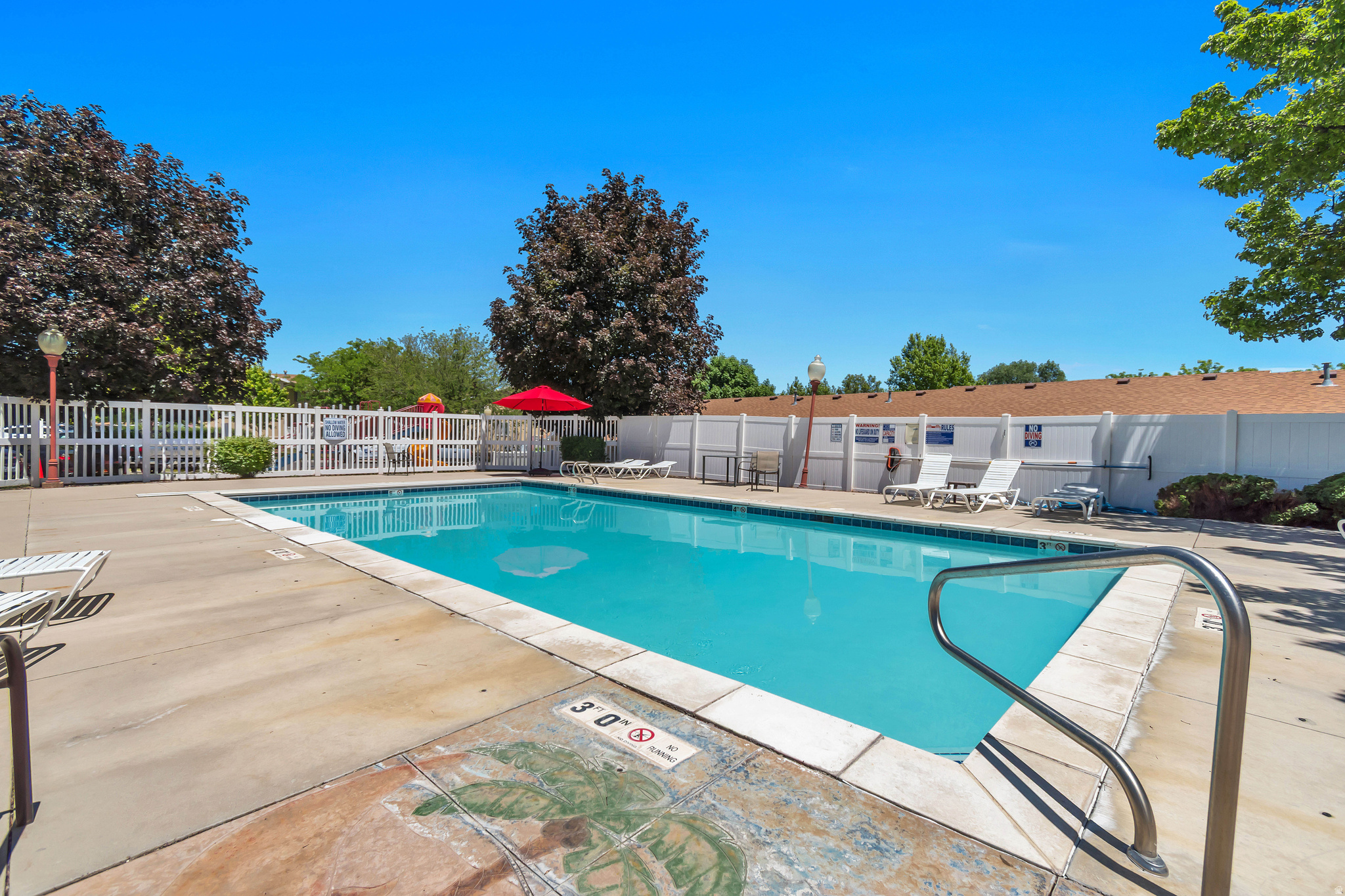 PINES AT JORDAN LAND - Residential