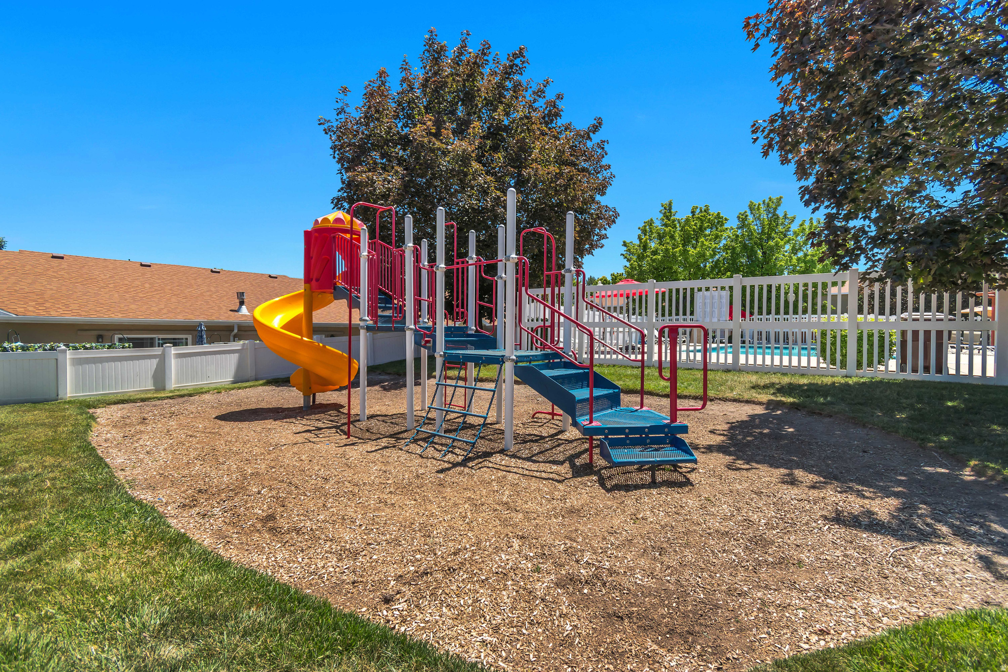 PINES AT JORDAN LAND - Residential
