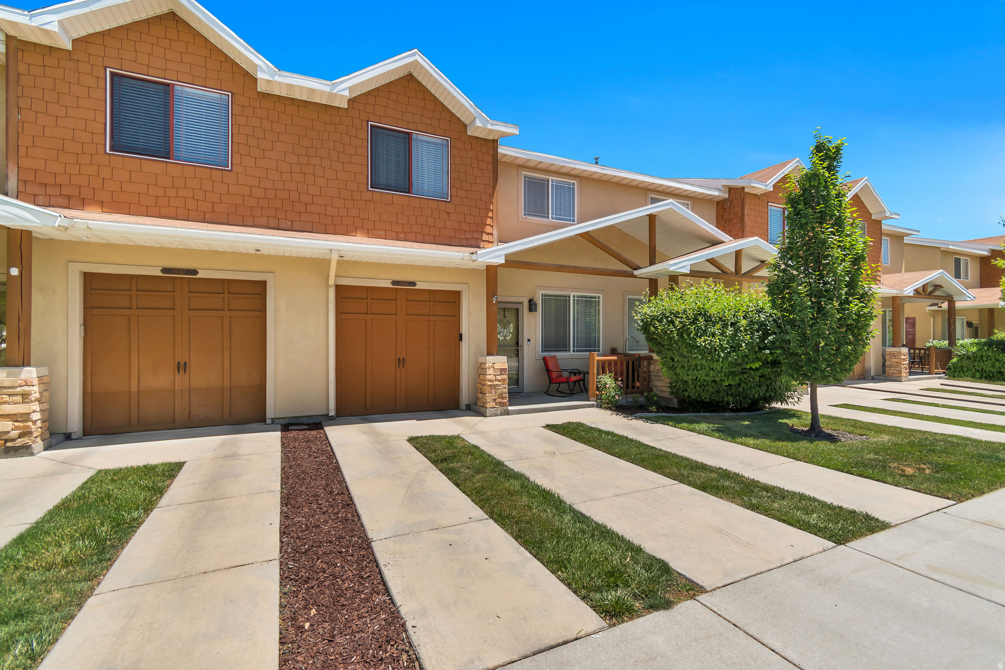 PINES AT JORDAN LAND - Residential