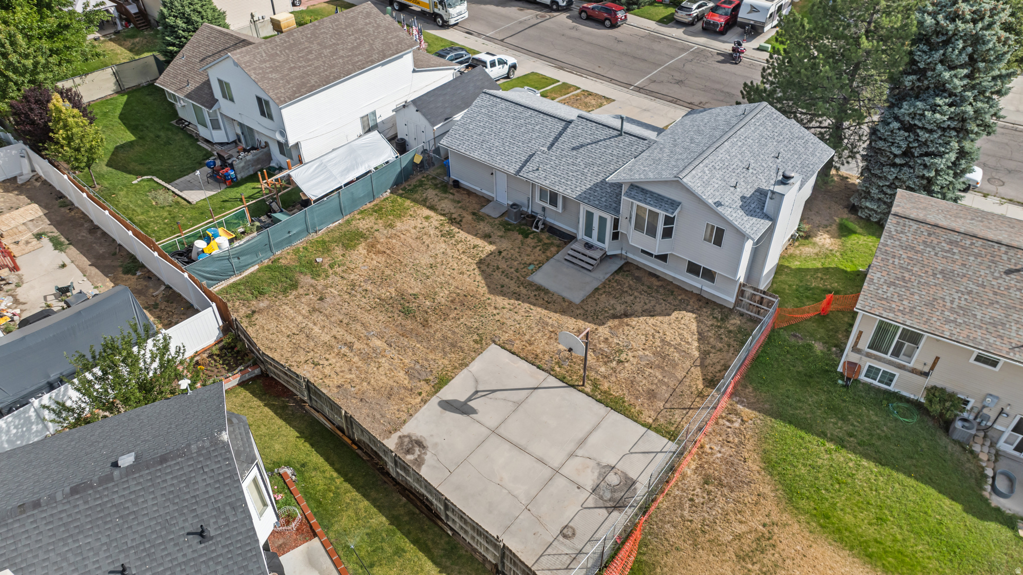 OQUIRRH SHADOWS - Residential