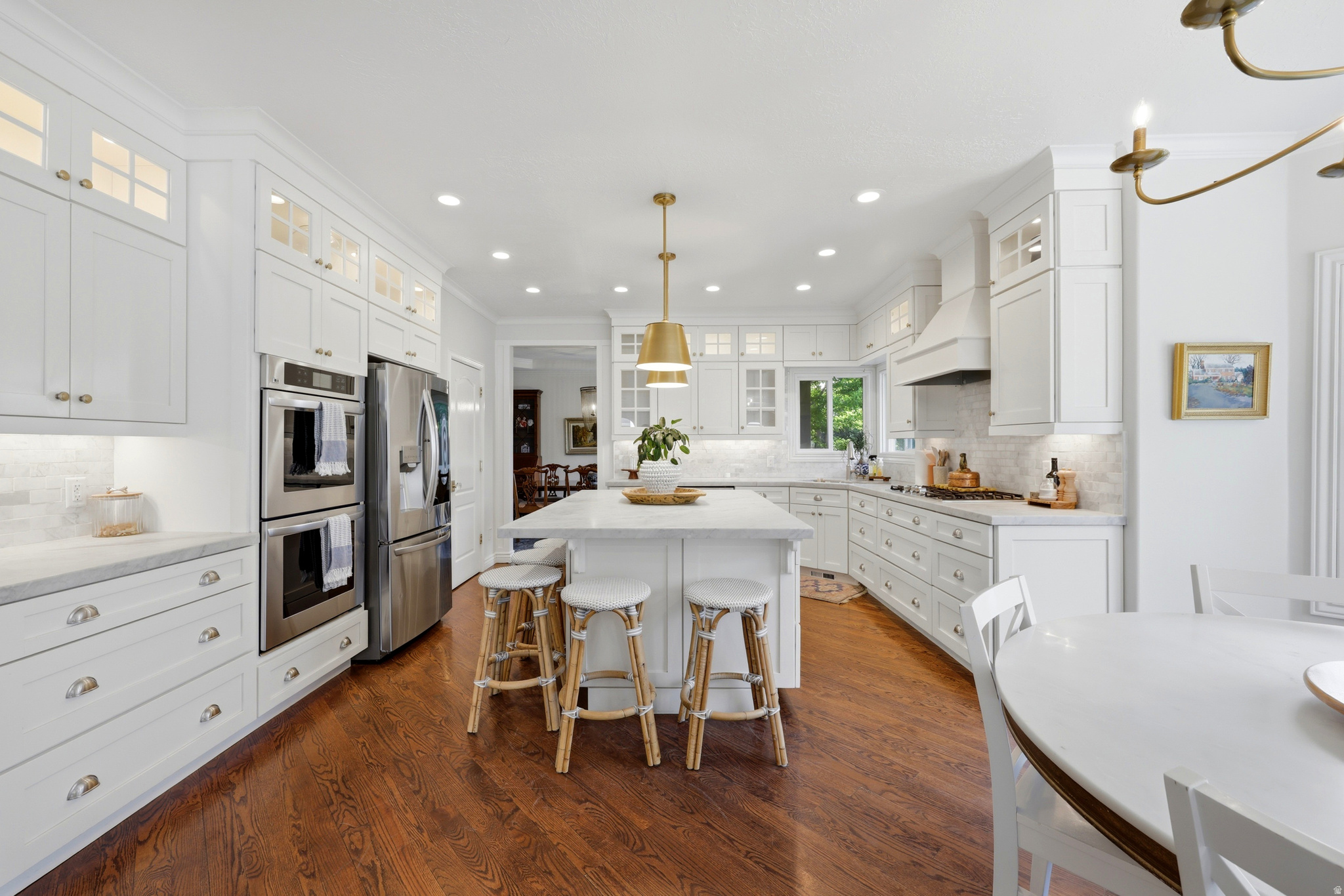 OLD MILL ESTATES - Residential