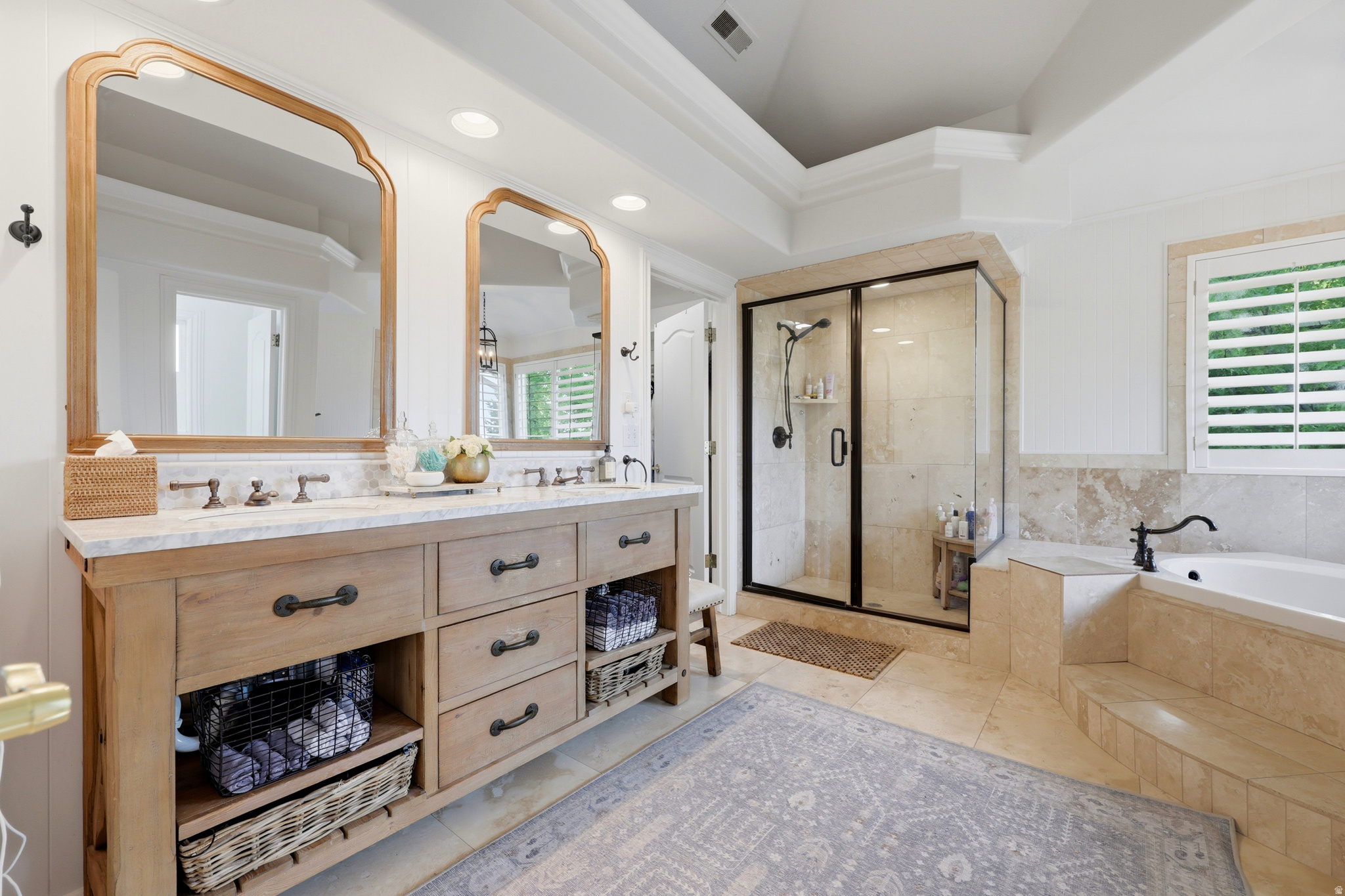 OLD MILL ESTATES - Residential