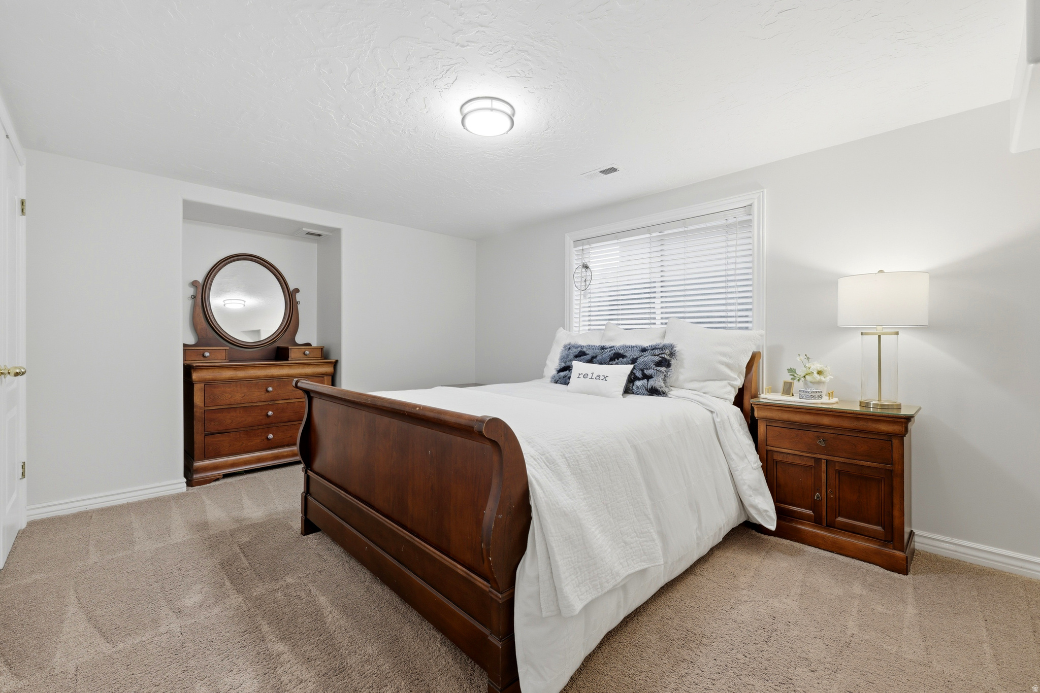 OLD MILL ESTATES - Residential