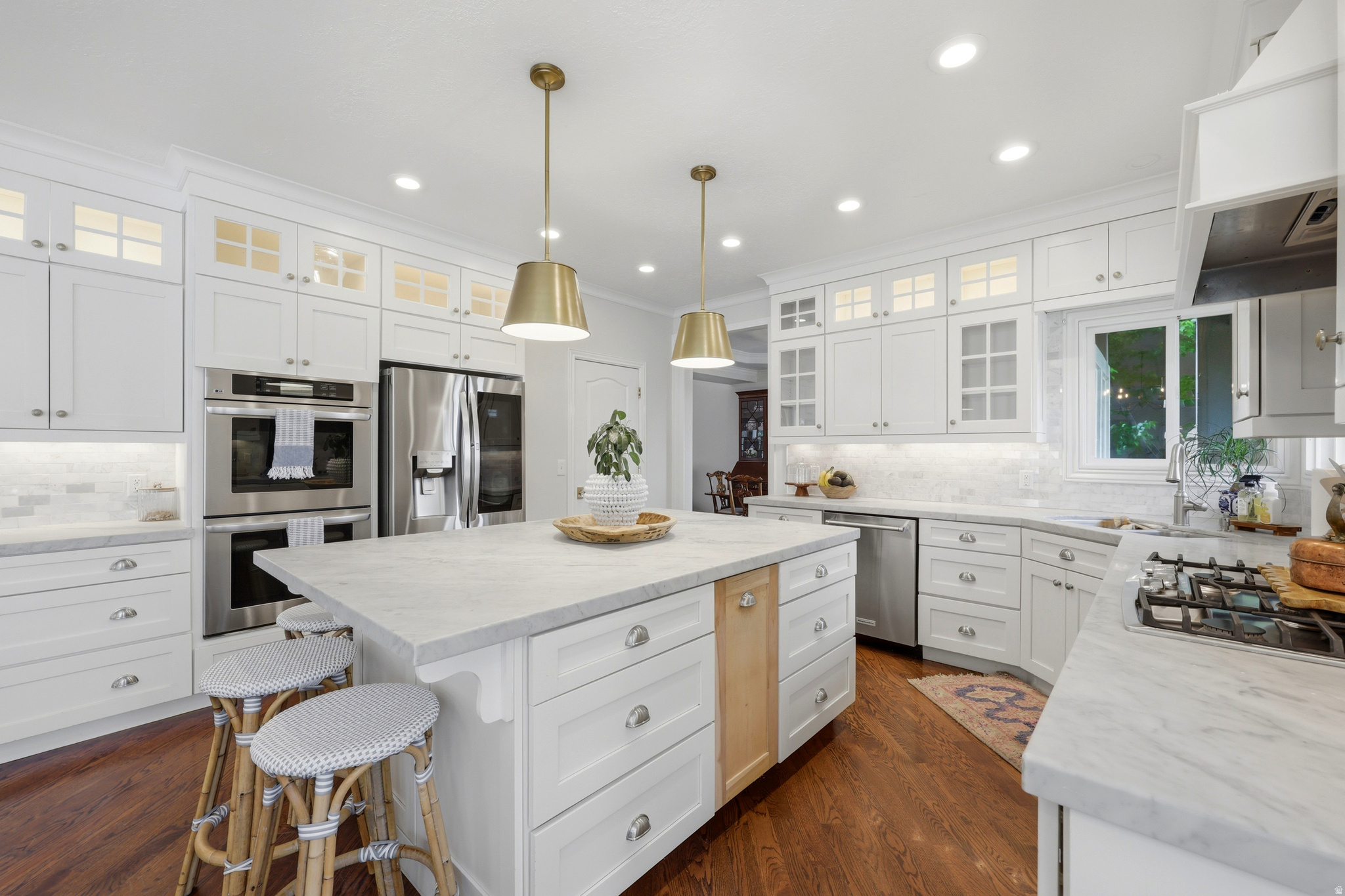 OLD MILL ESTATES - Residential