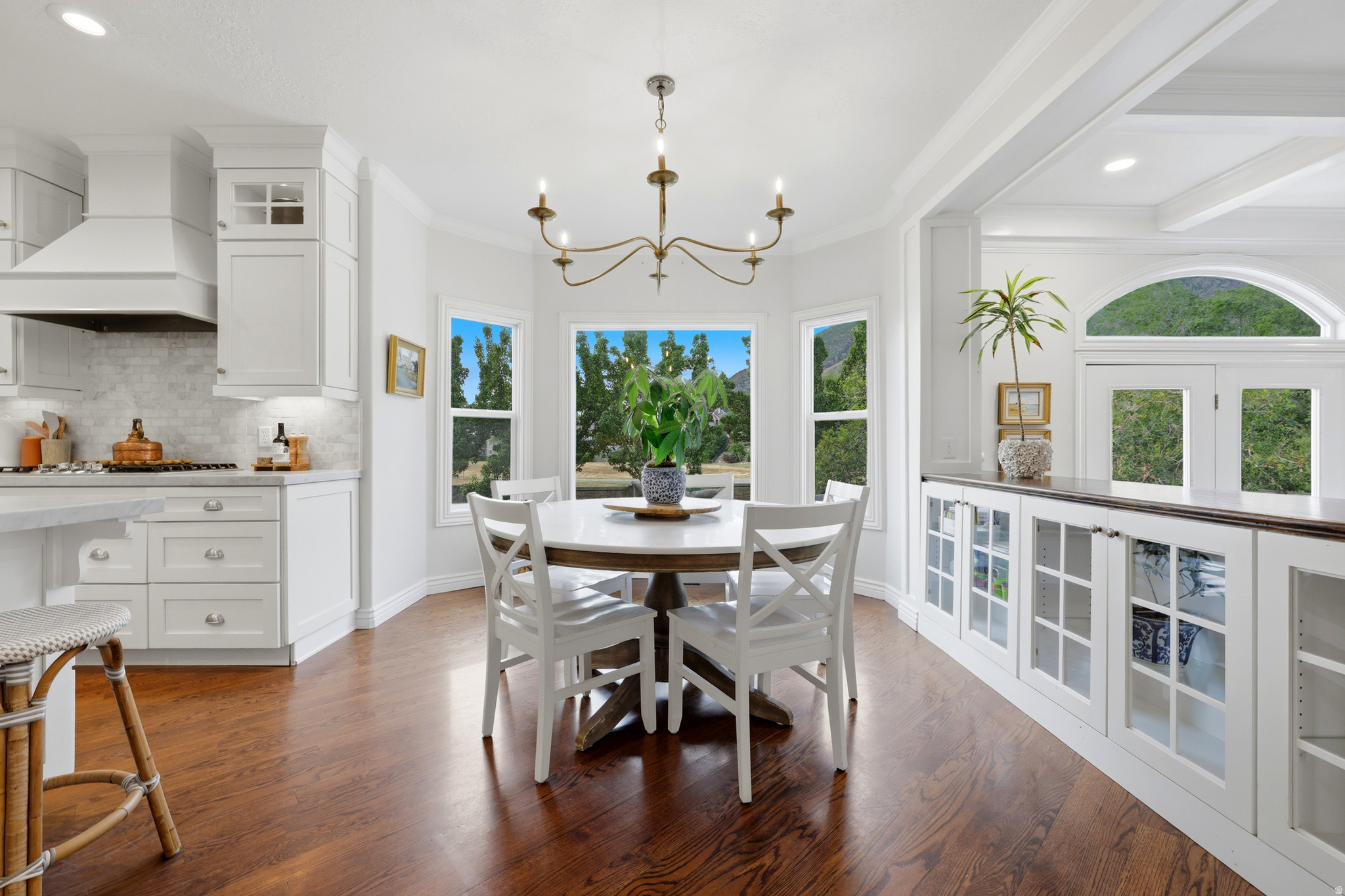 OLD MILL ESTATES - Residential