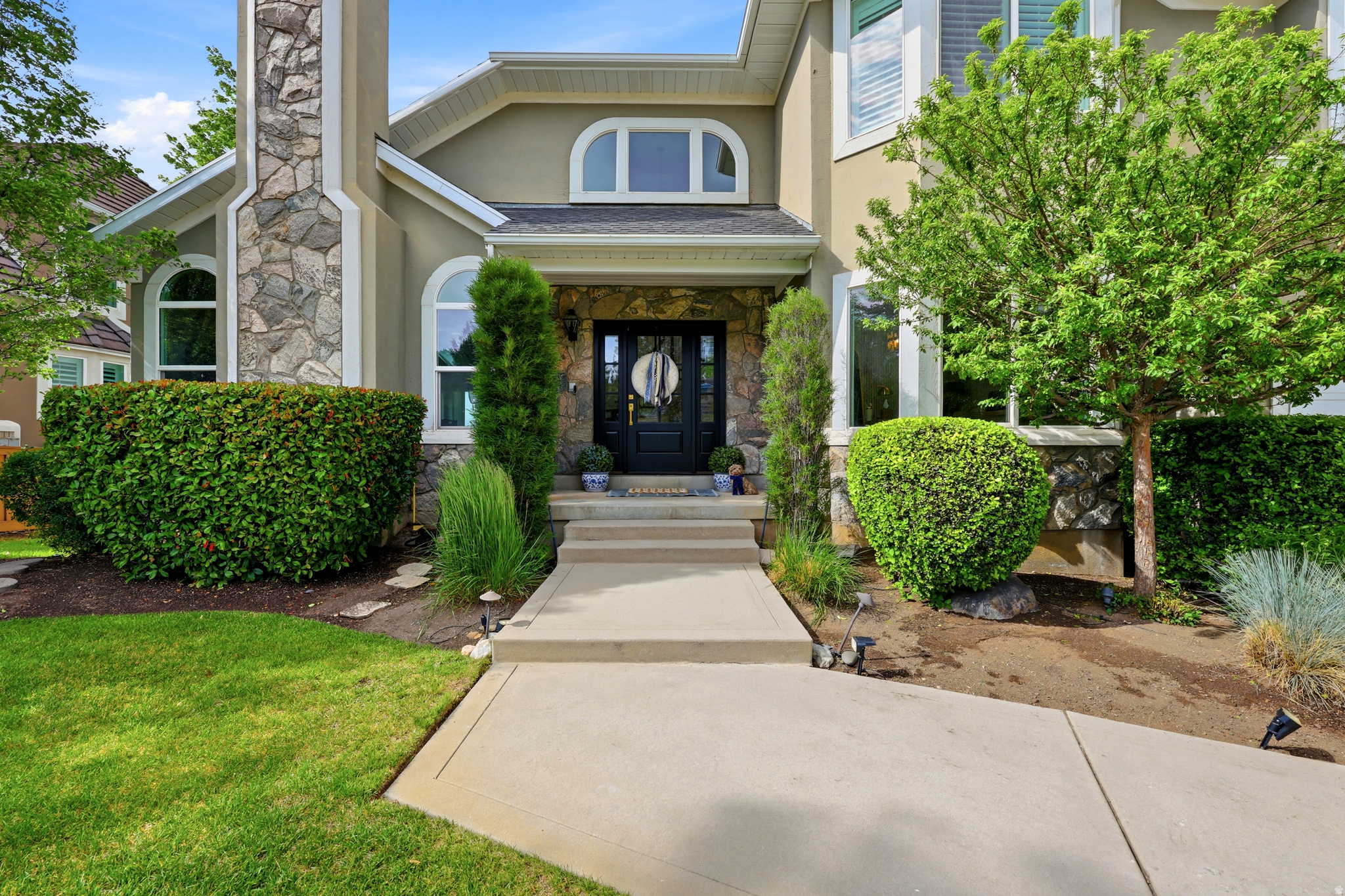 OLD MILL ESTATES - Residential