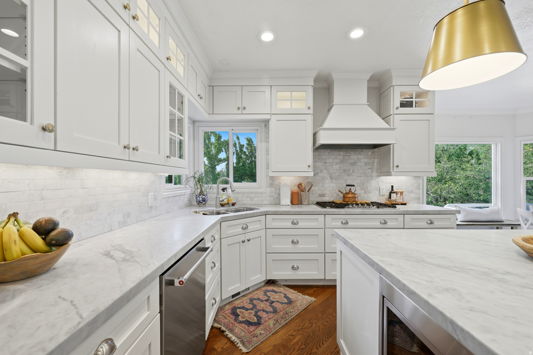 OLD MILL ESTATES - Residential