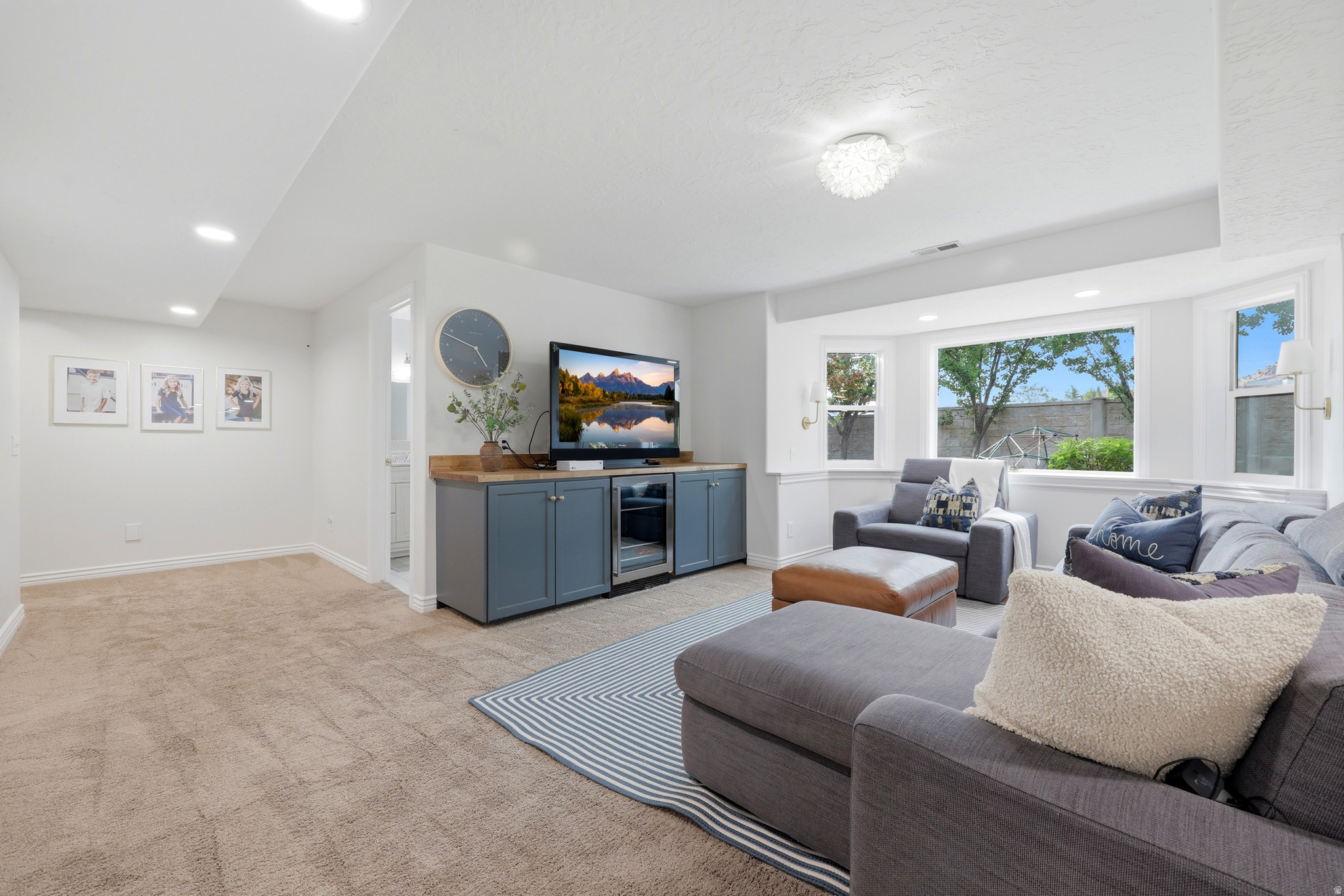 OLD MILL ESTATES - Residential
