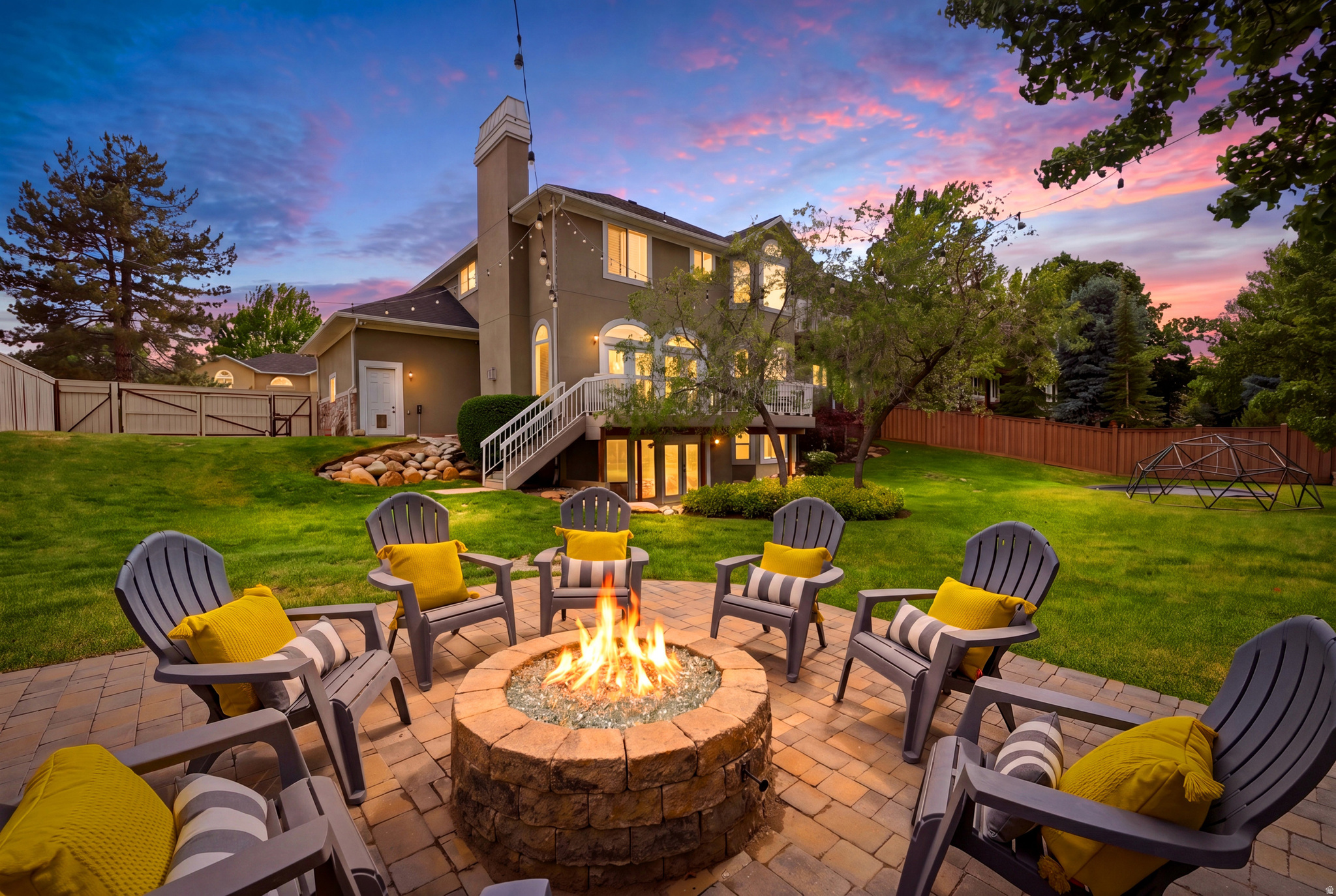 OLD MILL ESTATES - Residential