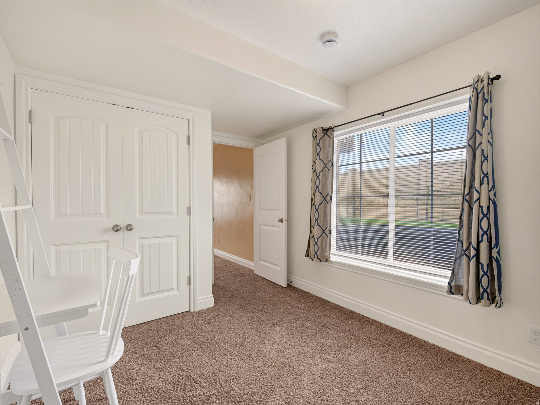 SOMERSET - Residential