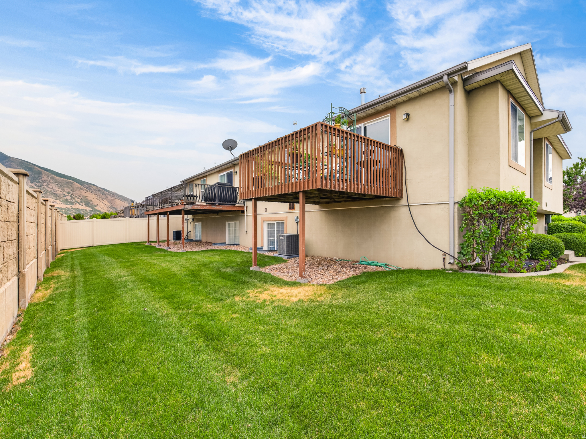 SOMERSET - Residential