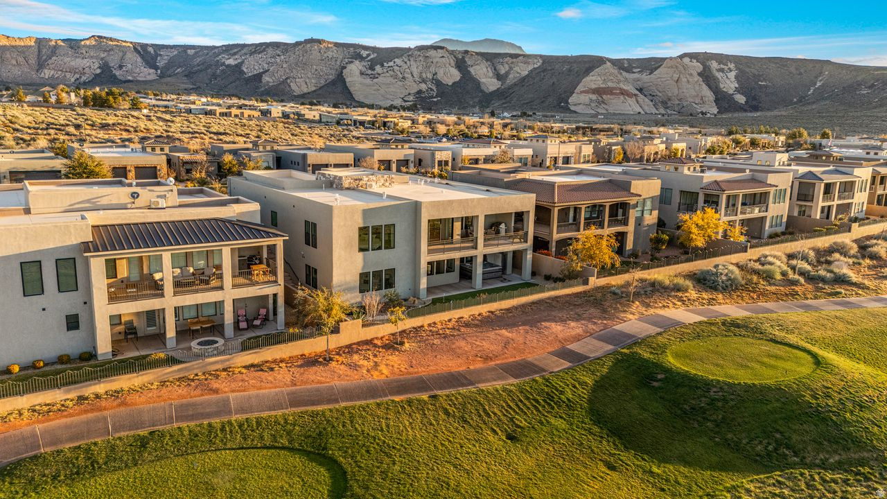 LEDGES OF ST GEORGE PH 7 - Residential