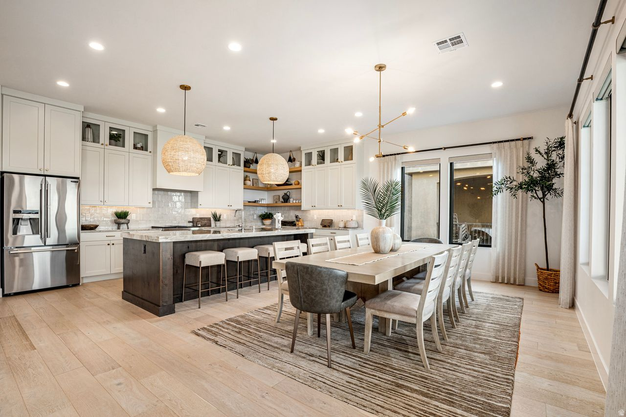 LEDGES OF ST GEORGE PH 7 - Residential