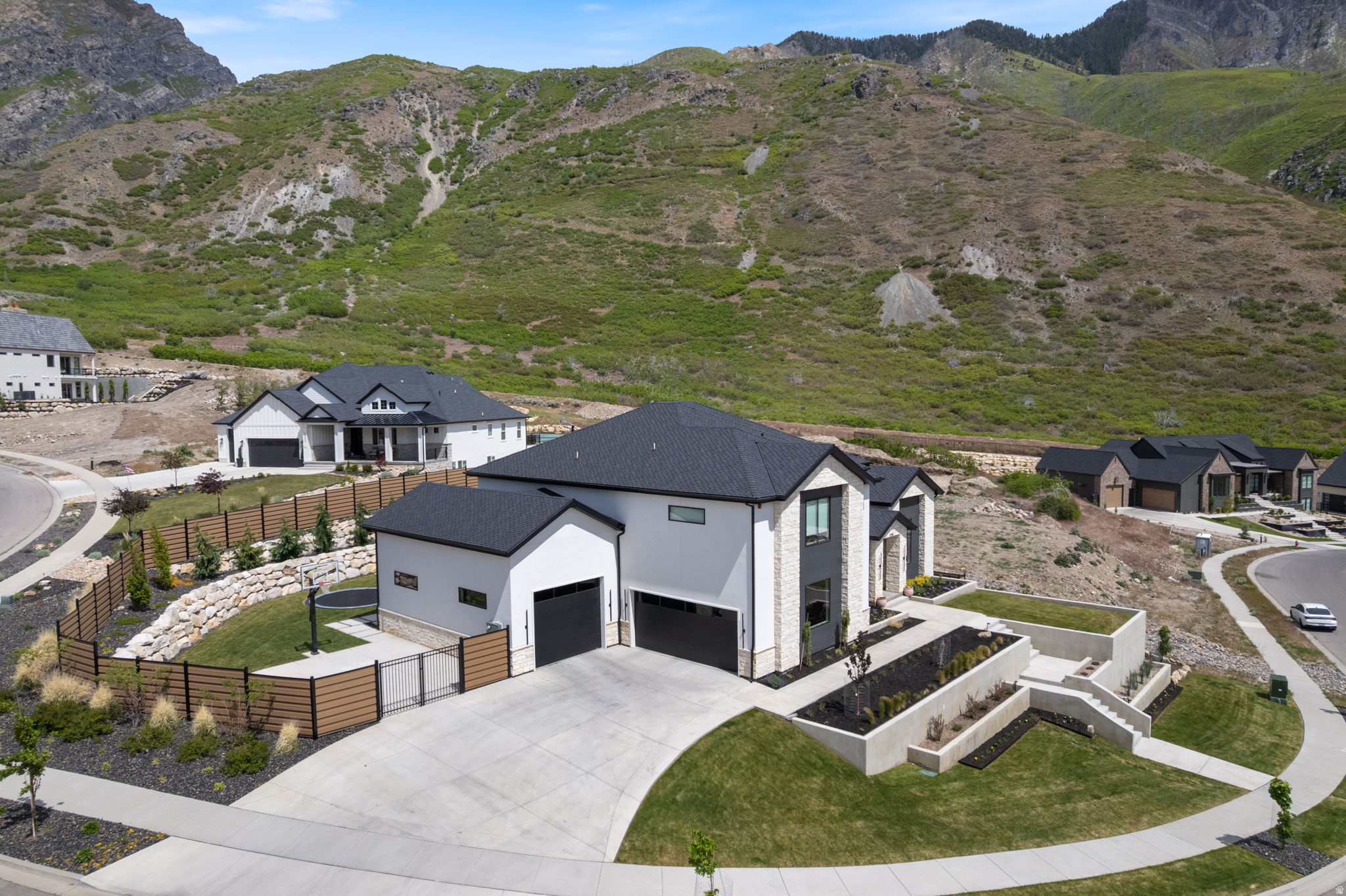 LAMBERT PARK ESTATES - Residential