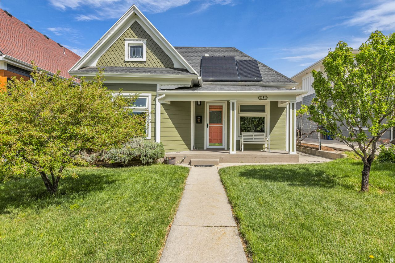 LINCOLN PARK - Residential