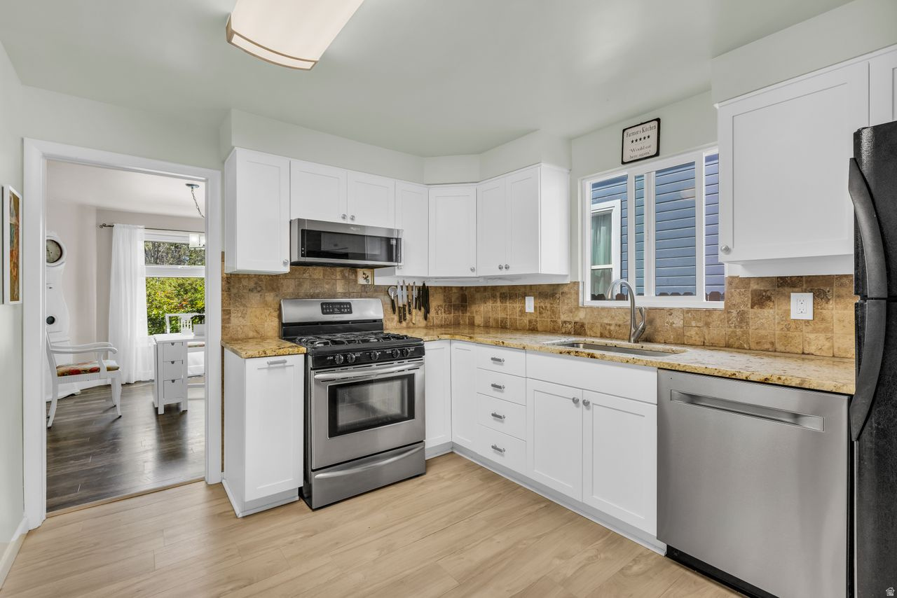 LINCOLN PARK - Residential