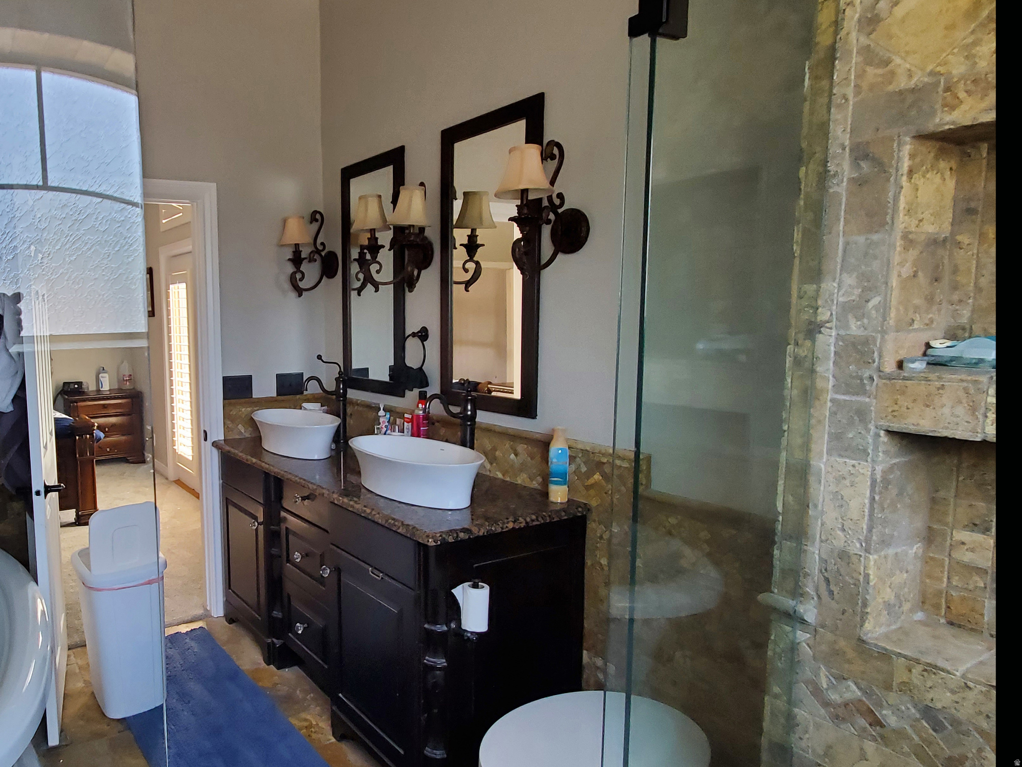 OAKCREST ON MUTTONHO - Residential