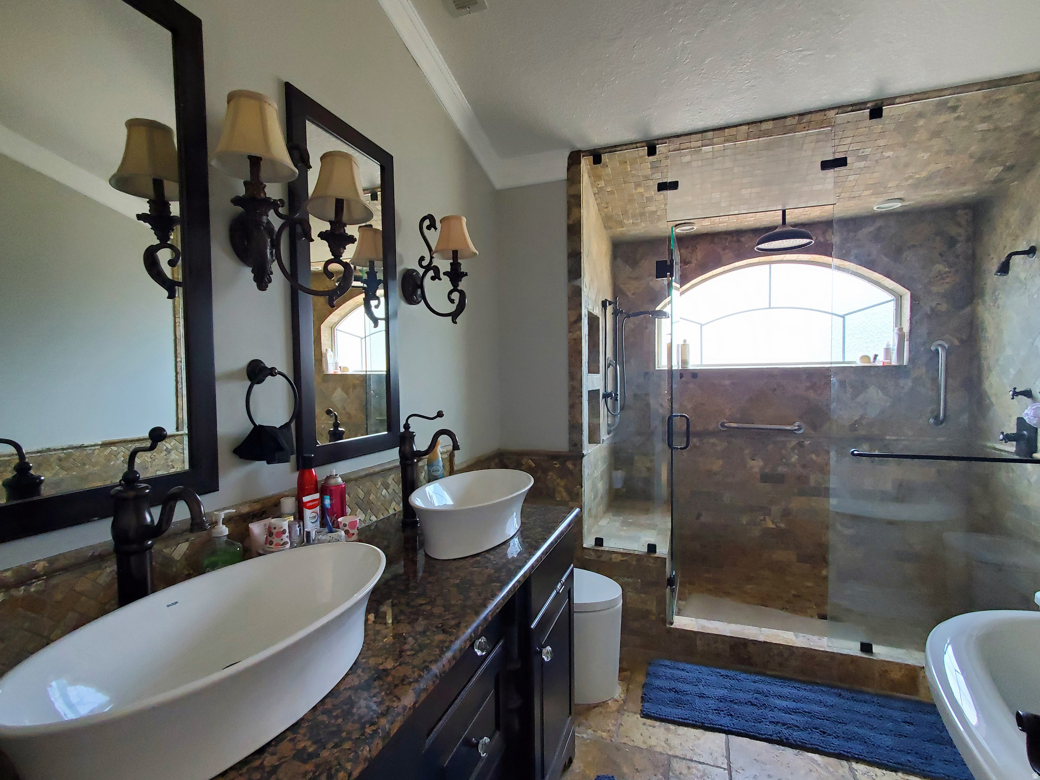 OAKCREST ON MUTTONHO - Residential