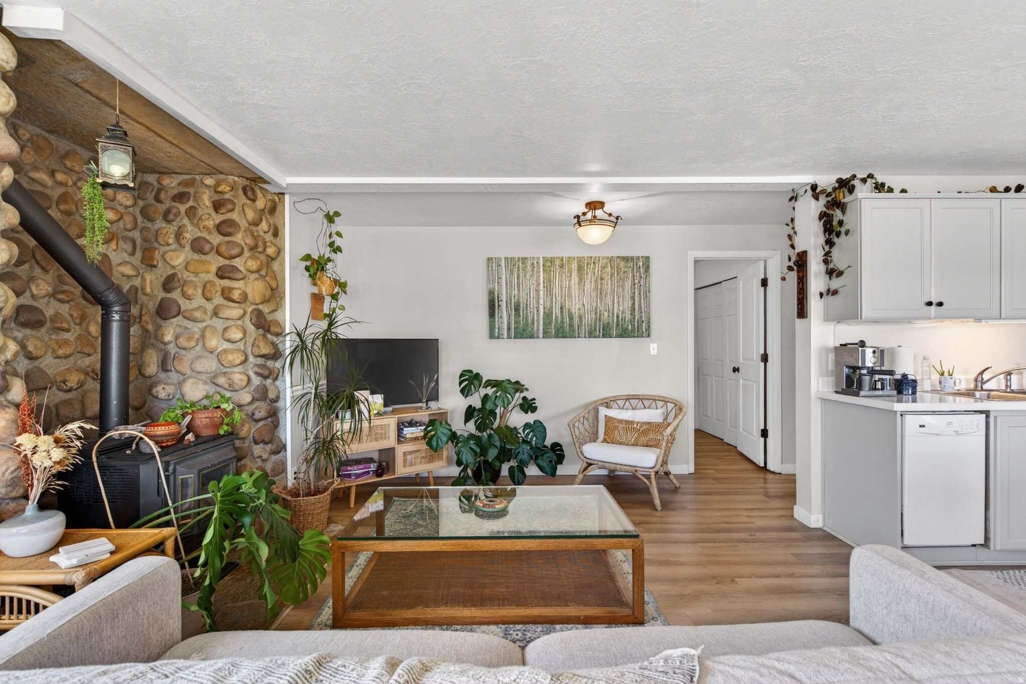 INTERLAKEN - Residential