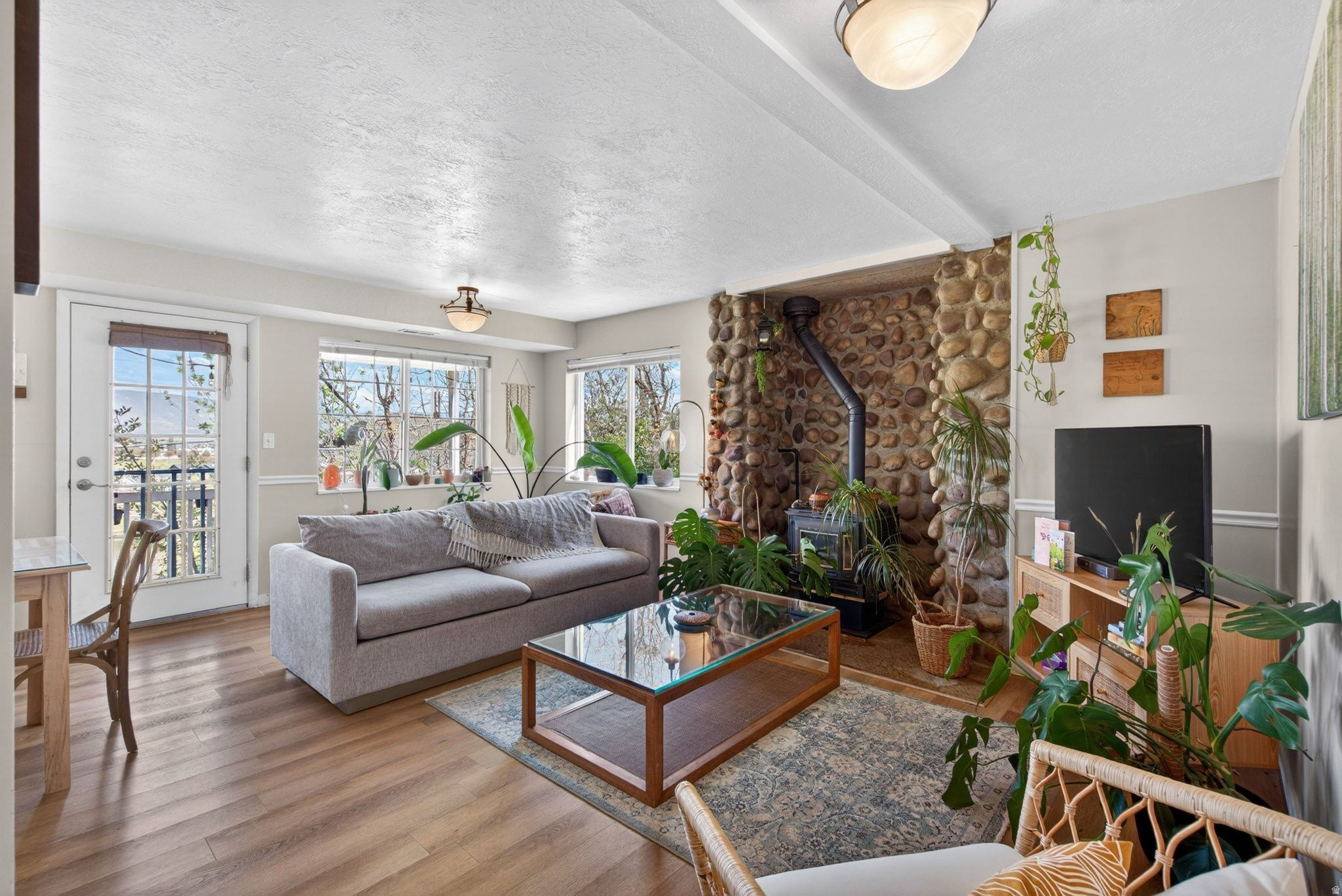 INTERLAKEN - Residential