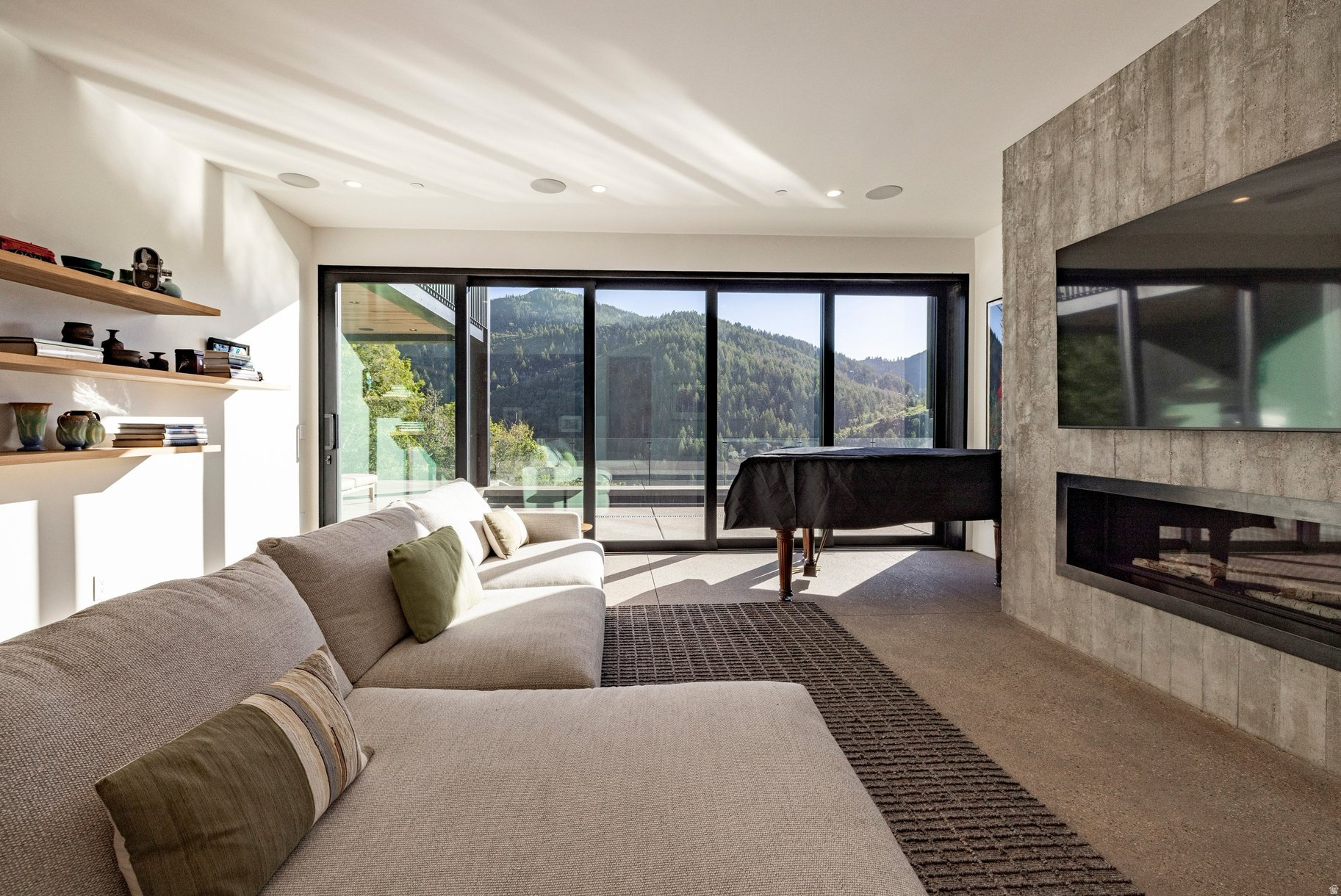 PINERIDGE SUB - Residential
