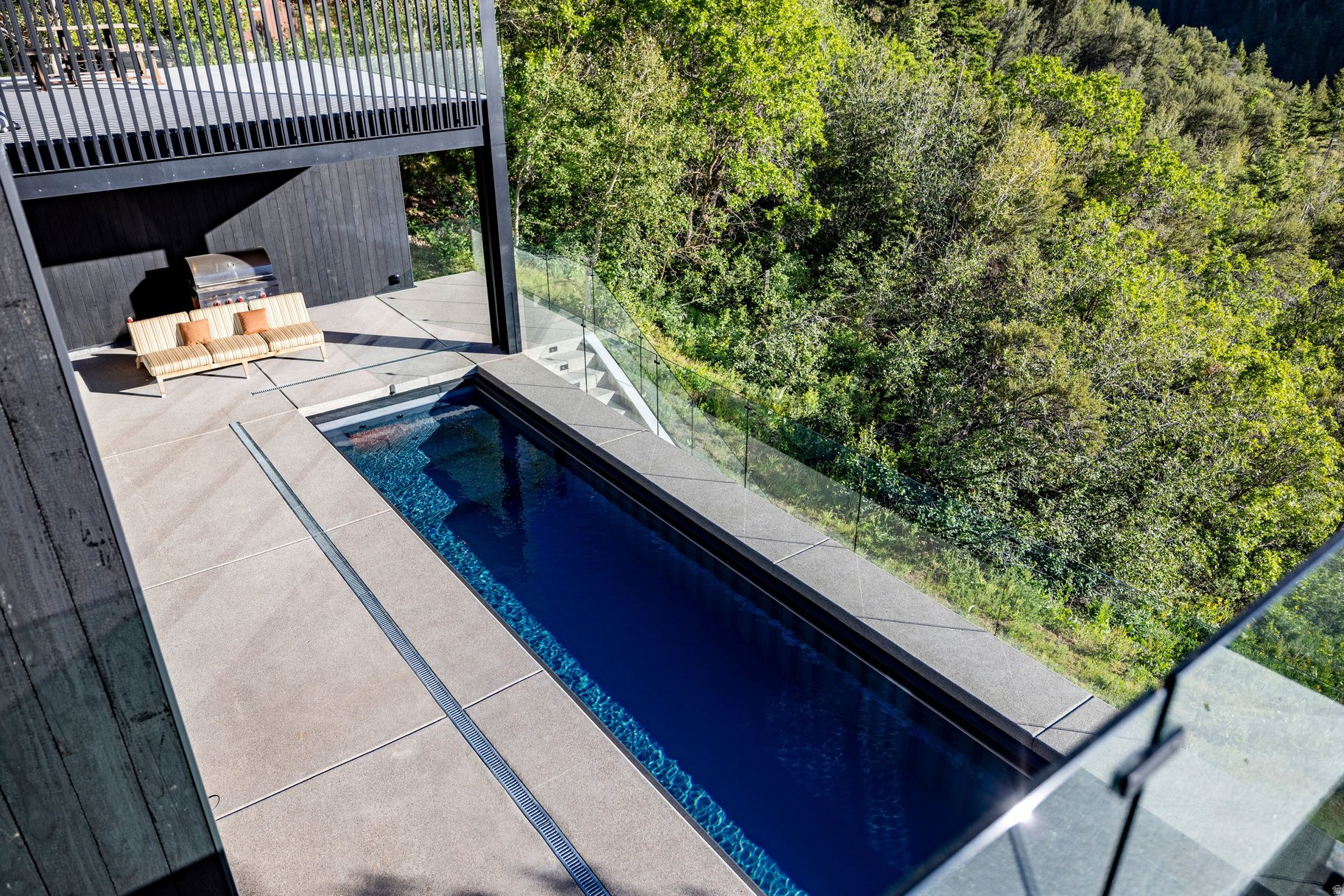 PINERIDGE SUB - Residential