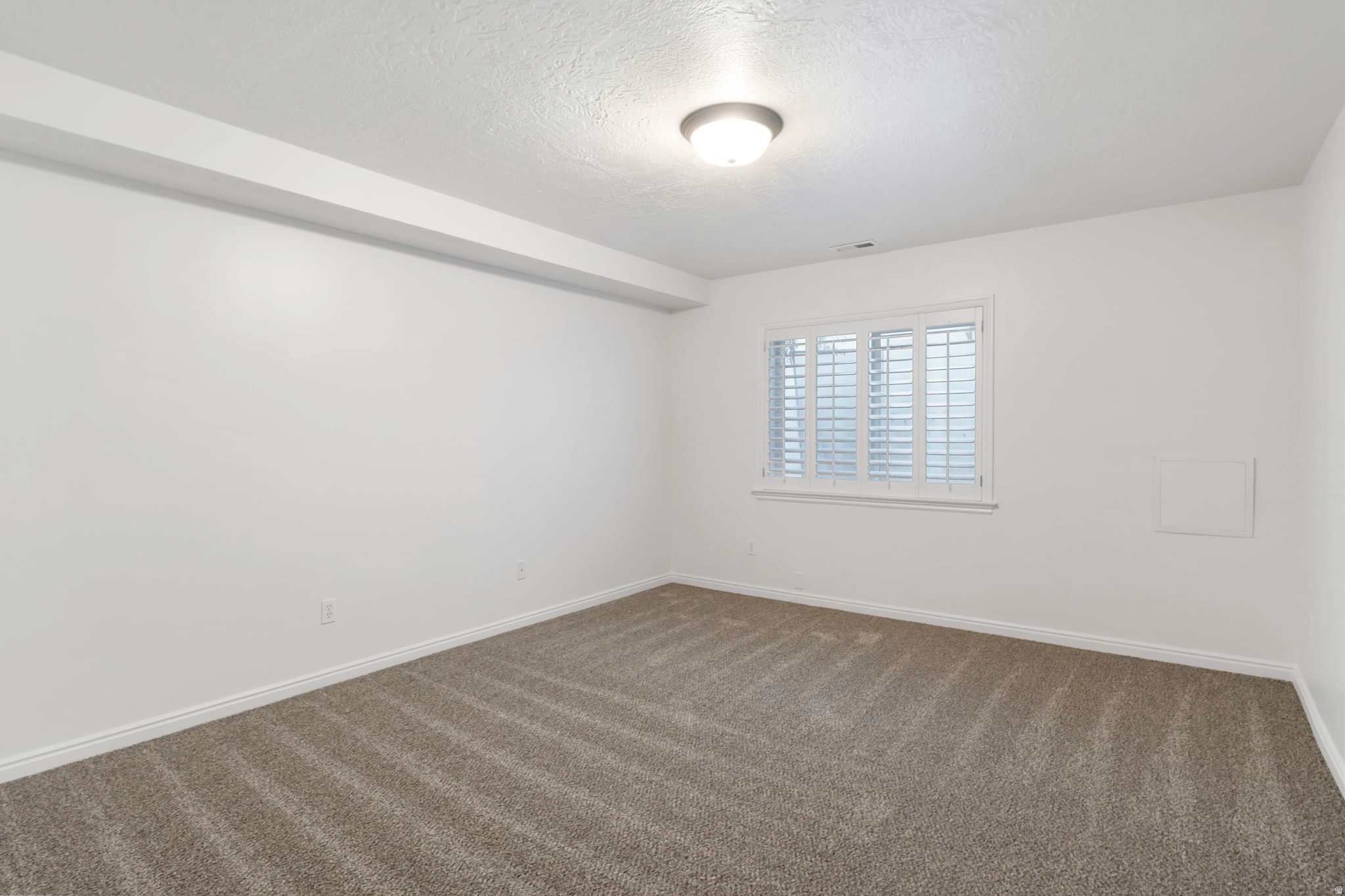 HAMPTON CREST - Residential
