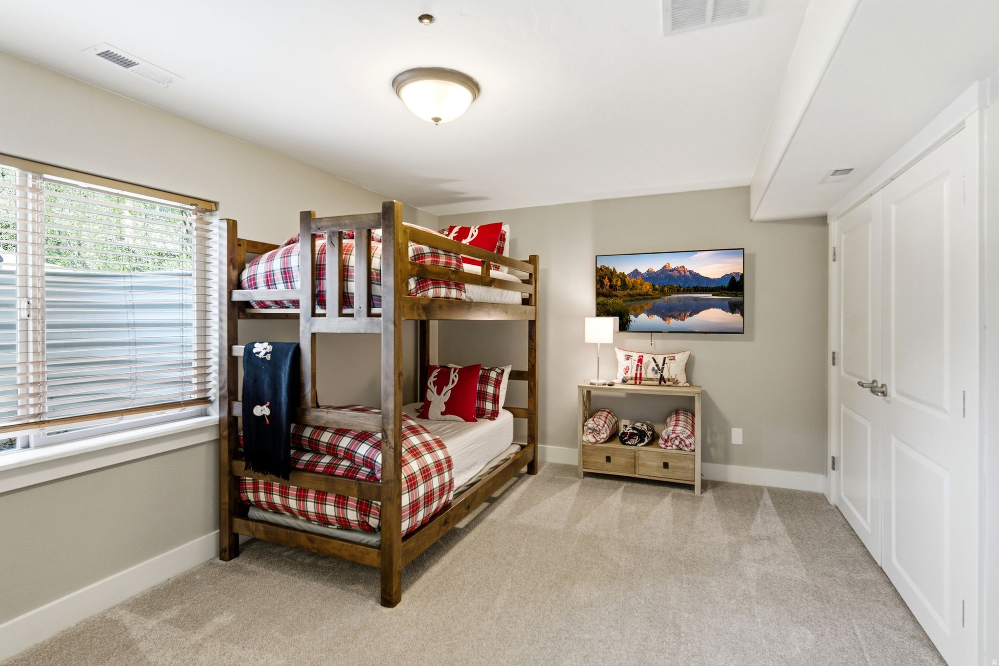 BEAR HOLLOW VILLAGE SUBDIVISION - Residential