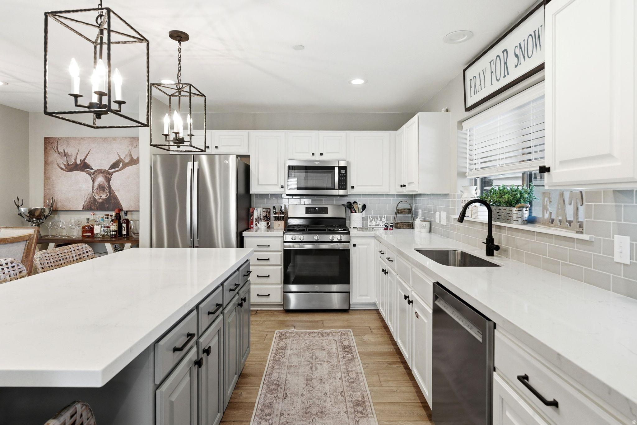 BEAR HOLLOW VILLAGE SUBDIVISION - Residential