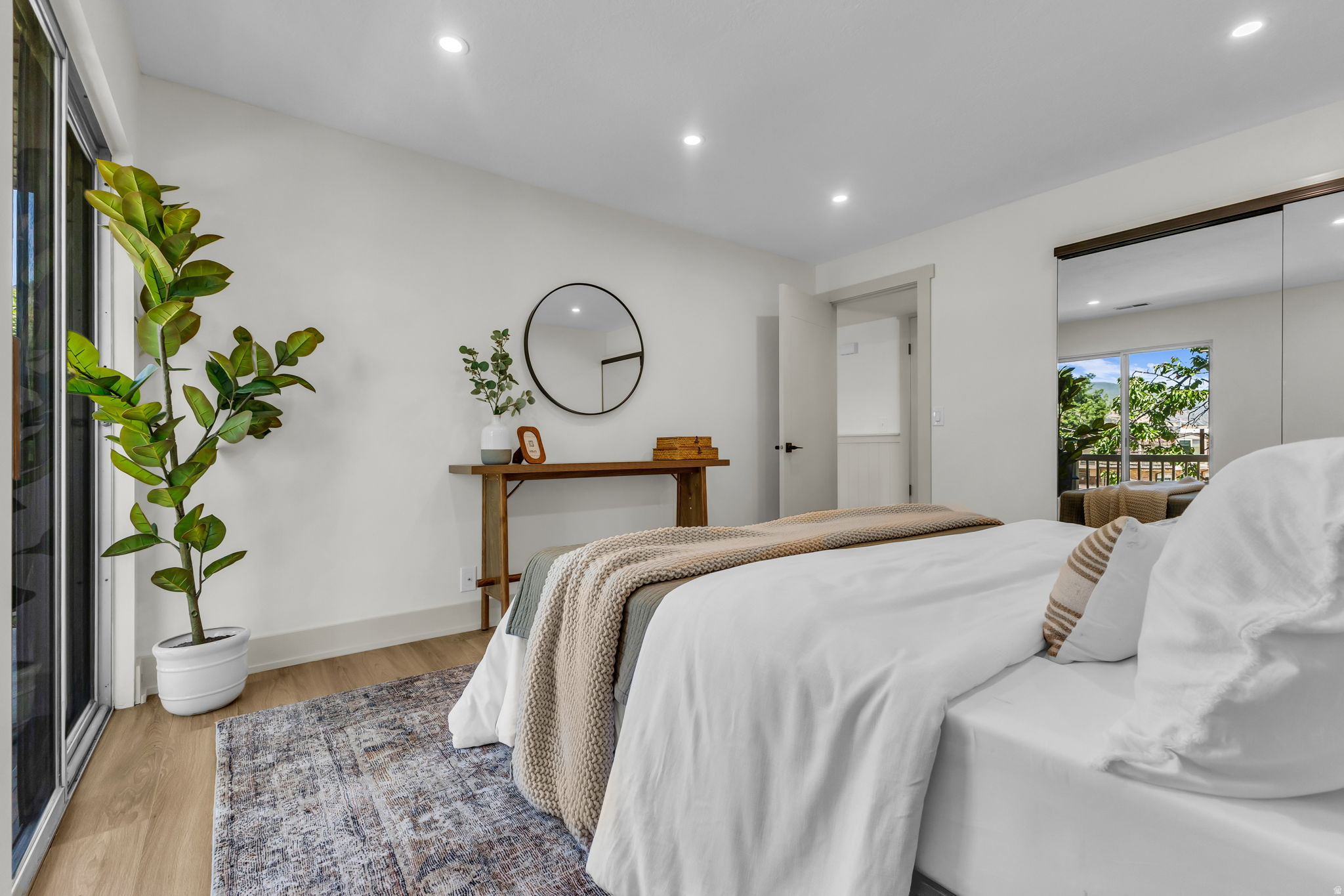 CEDAR SPRINGS - Residential