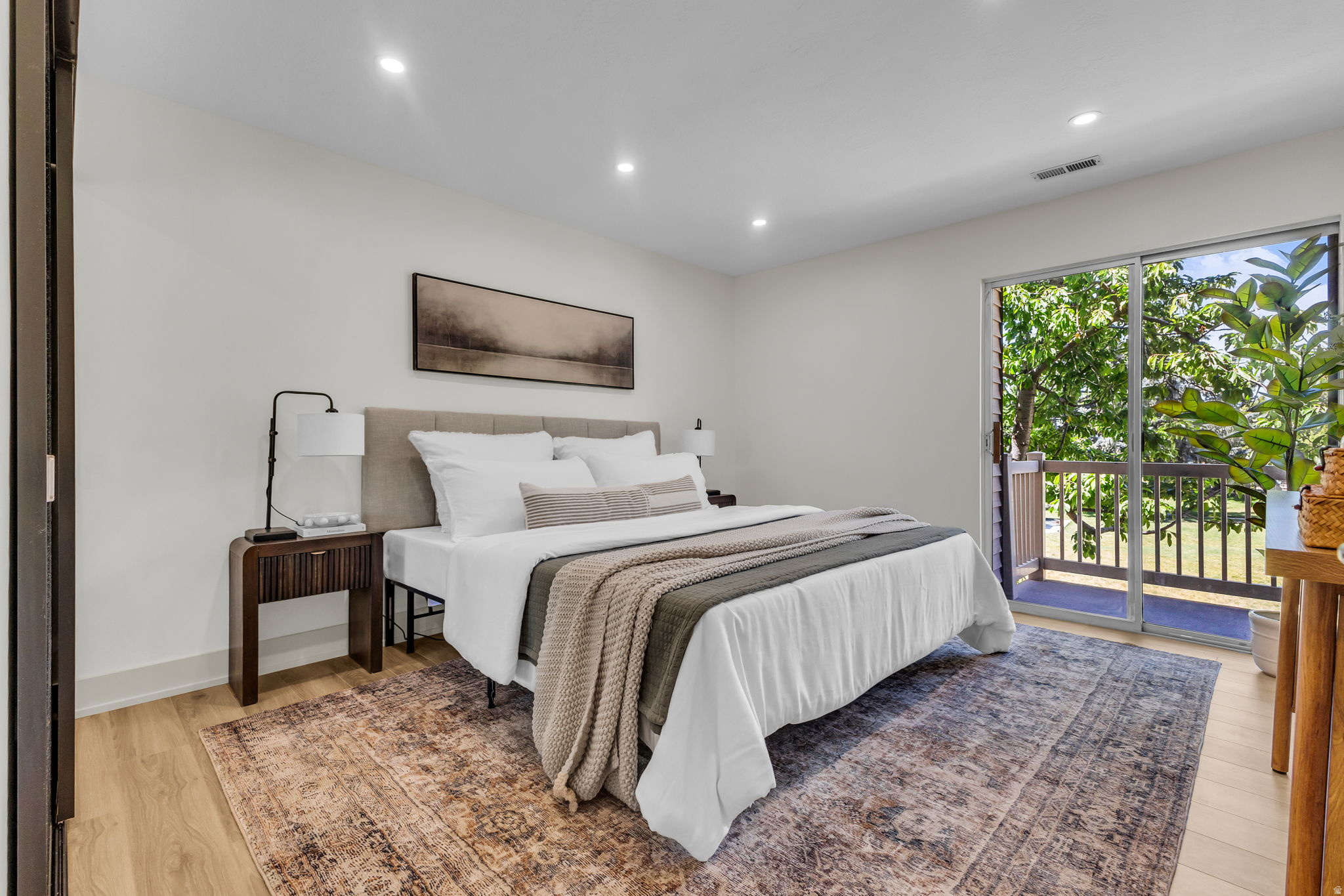 CEDAR SPRINGS - Residential