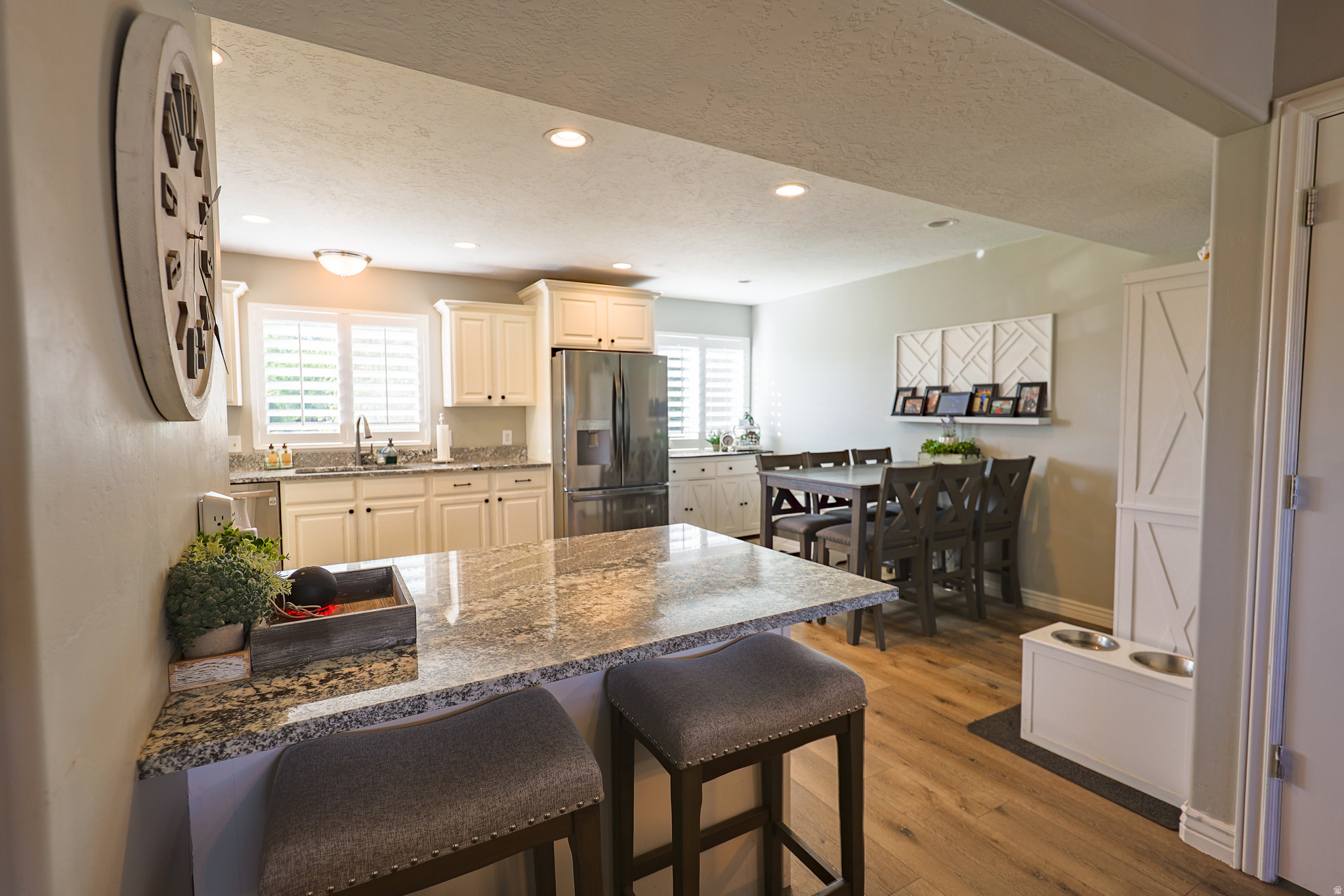 LIVINGSTON ESTATES - Residential