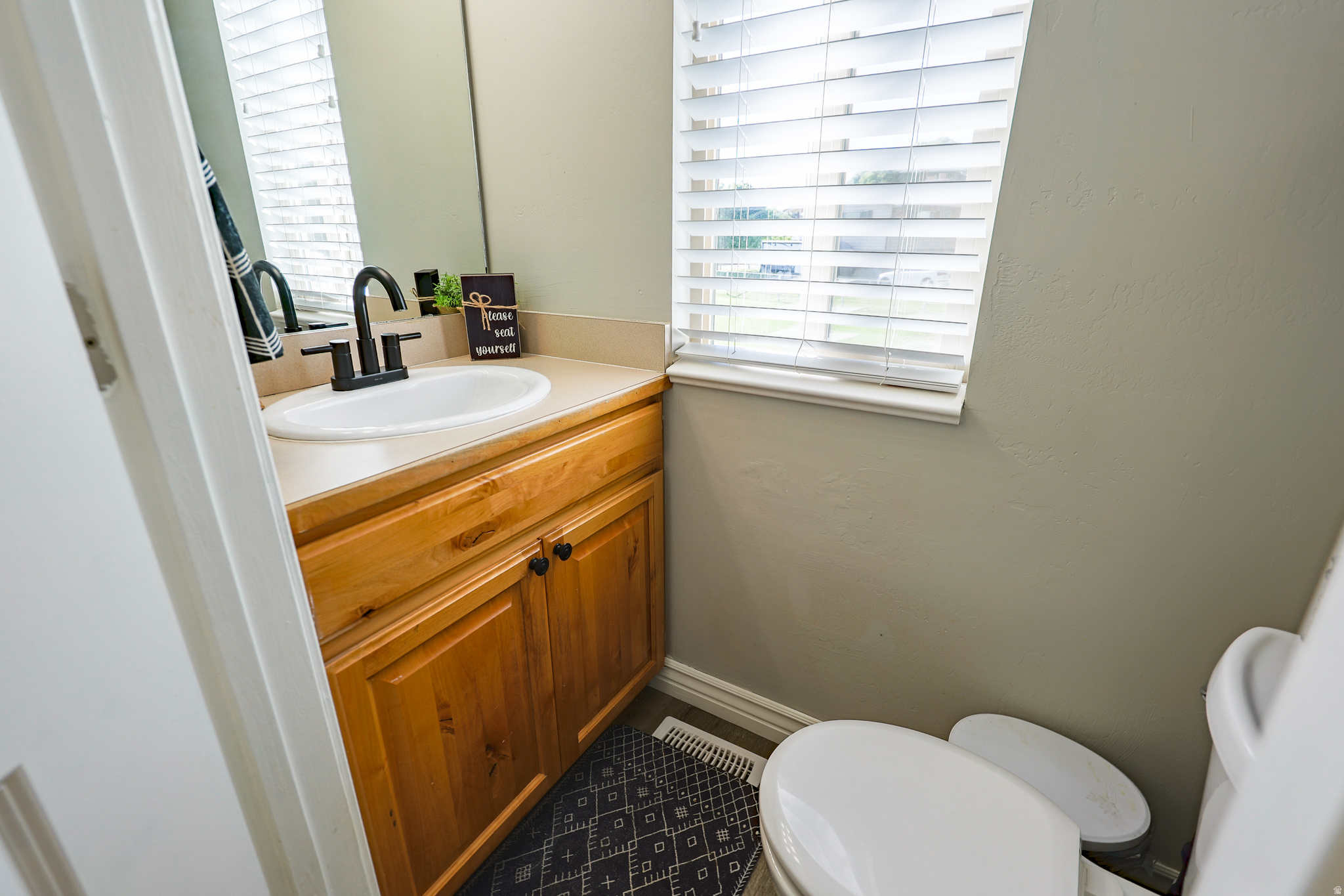 LIVINGSTON ESTATES - Residential