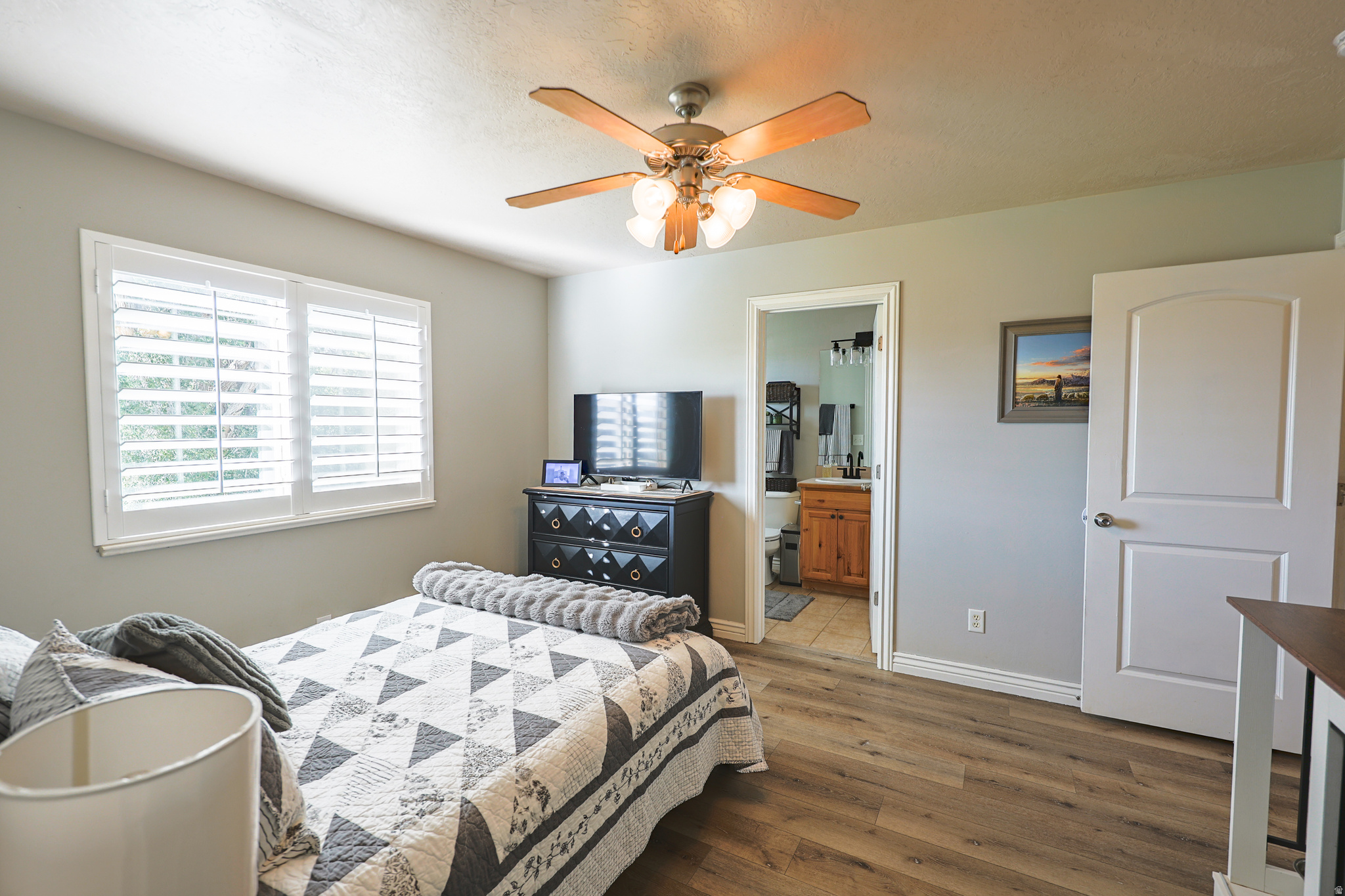 LIVINGSTON ESTATES - Residential