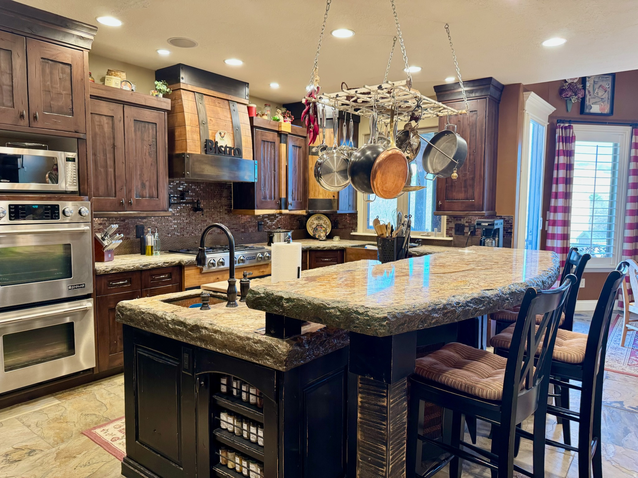 BARLOW-BOWMAN - Residential