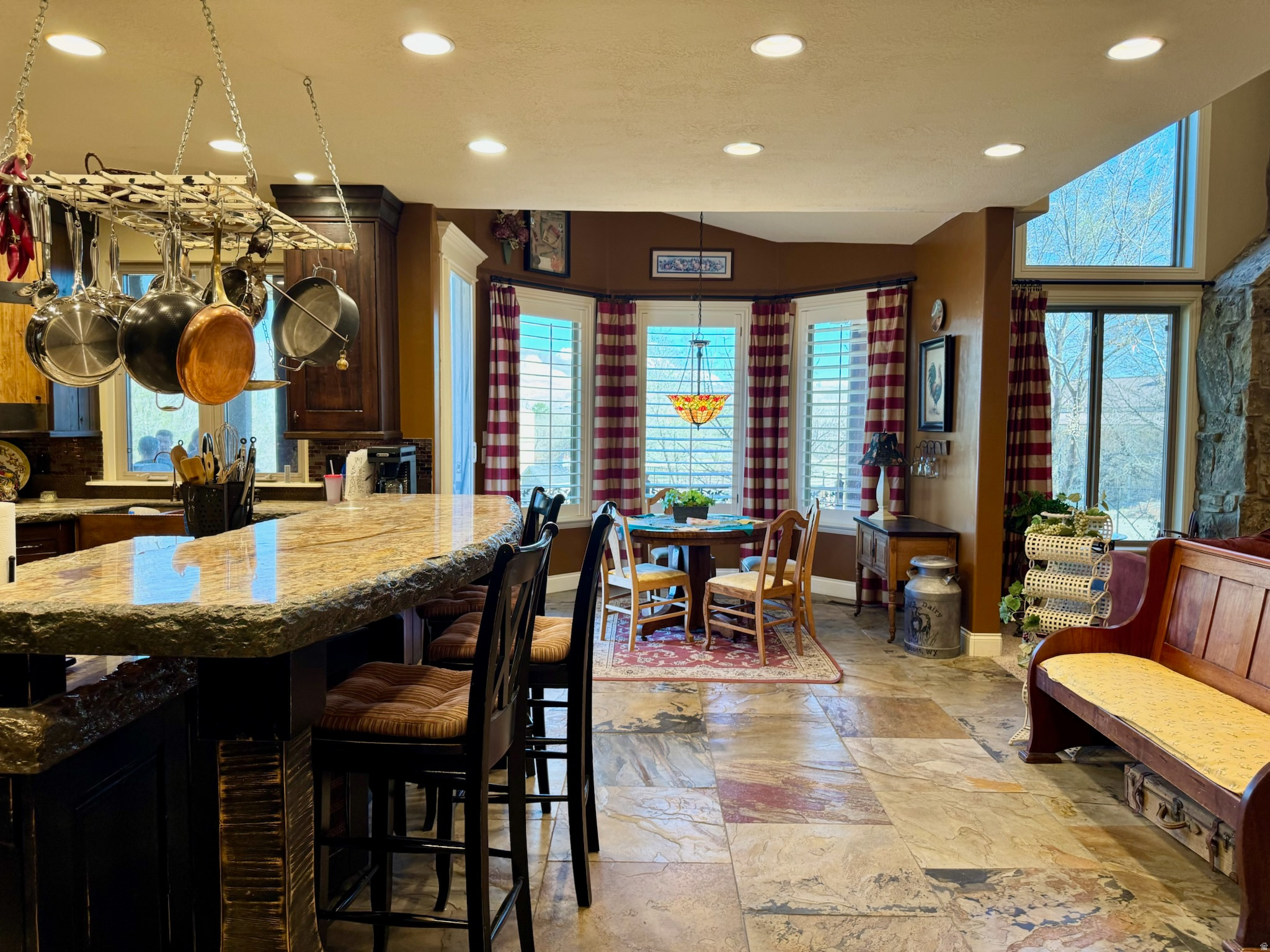 BARLOW-BOWMAN - Residential