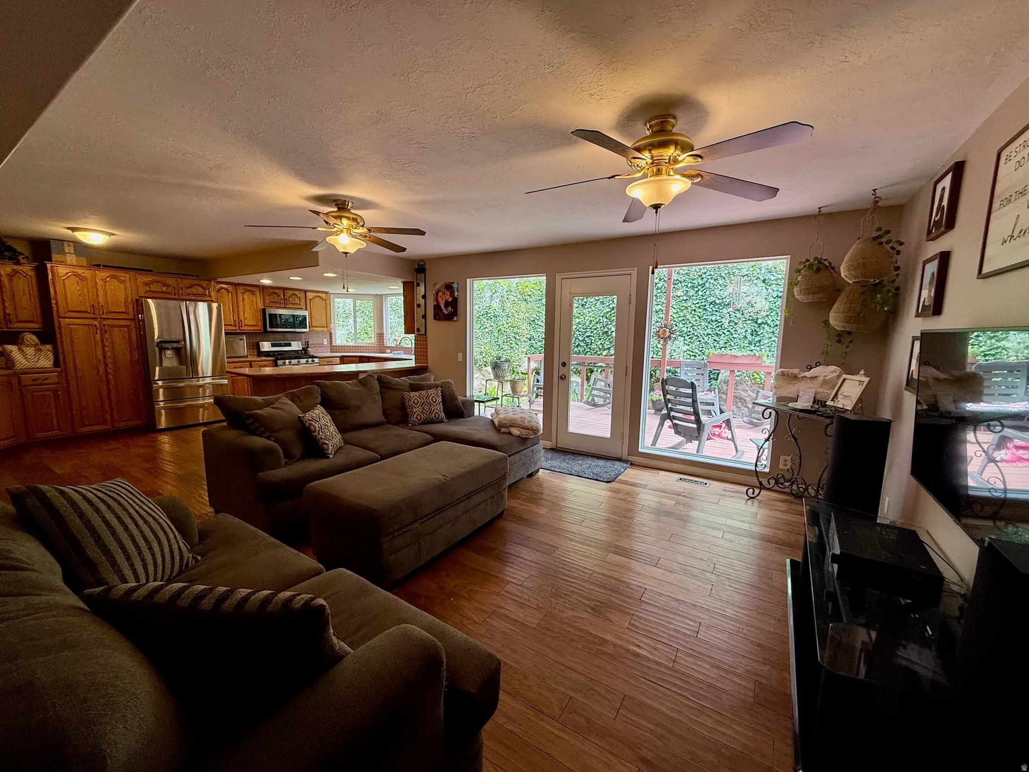 SNOW CANYON - Residential