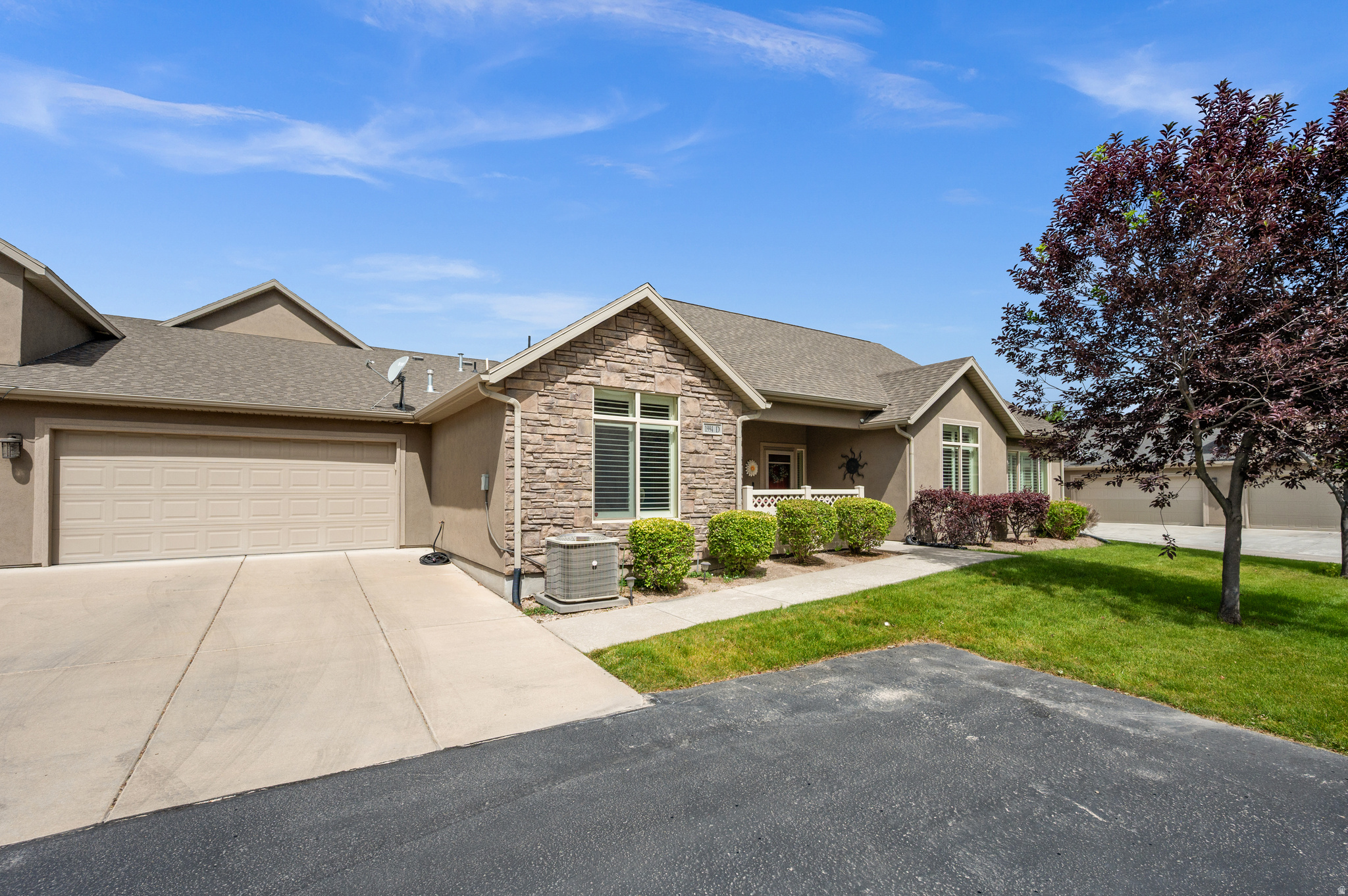 BRIDLEWOOD VILLAS - Residential