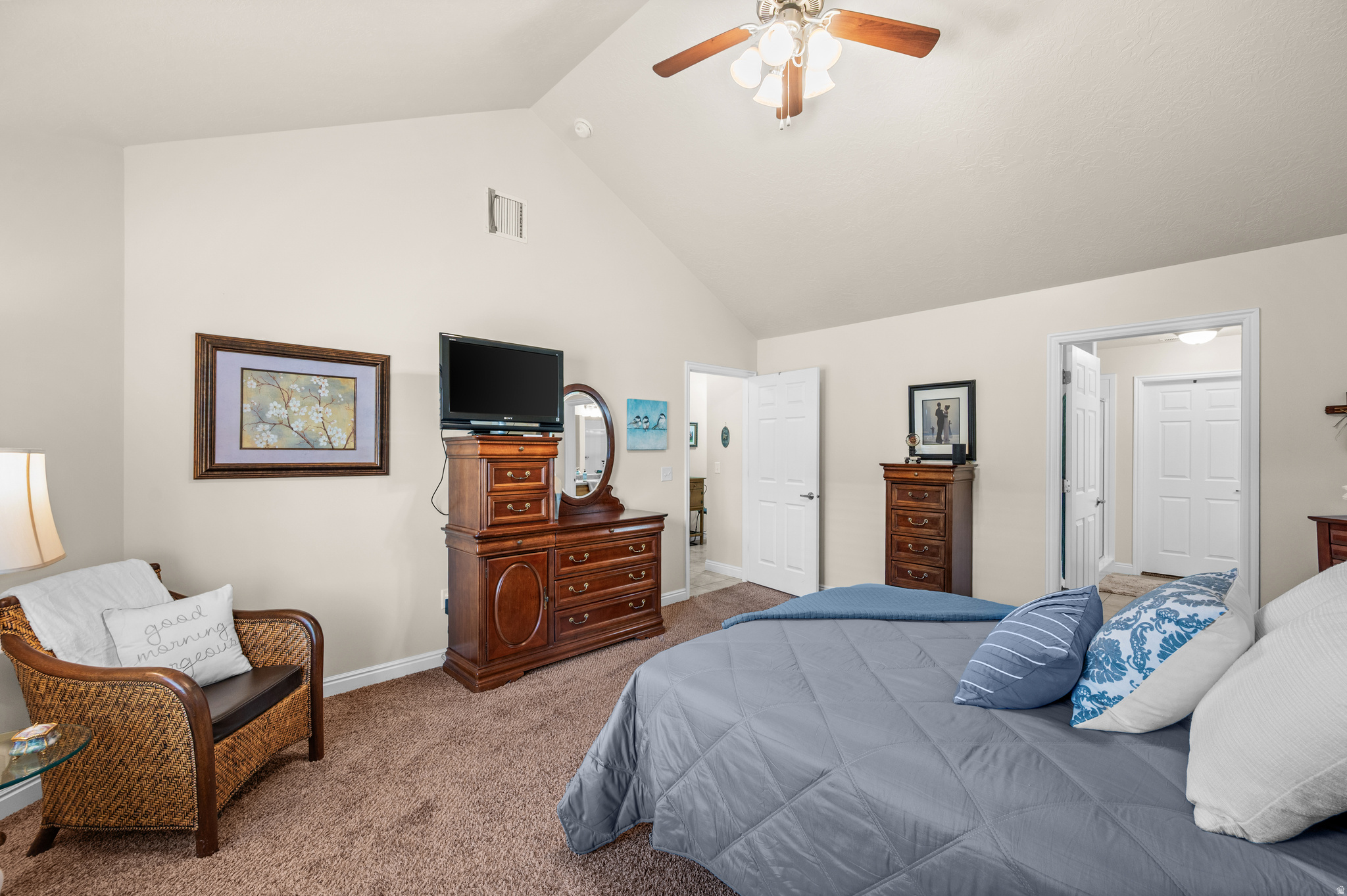 BRIDLEWOOD VILLAS - Residential