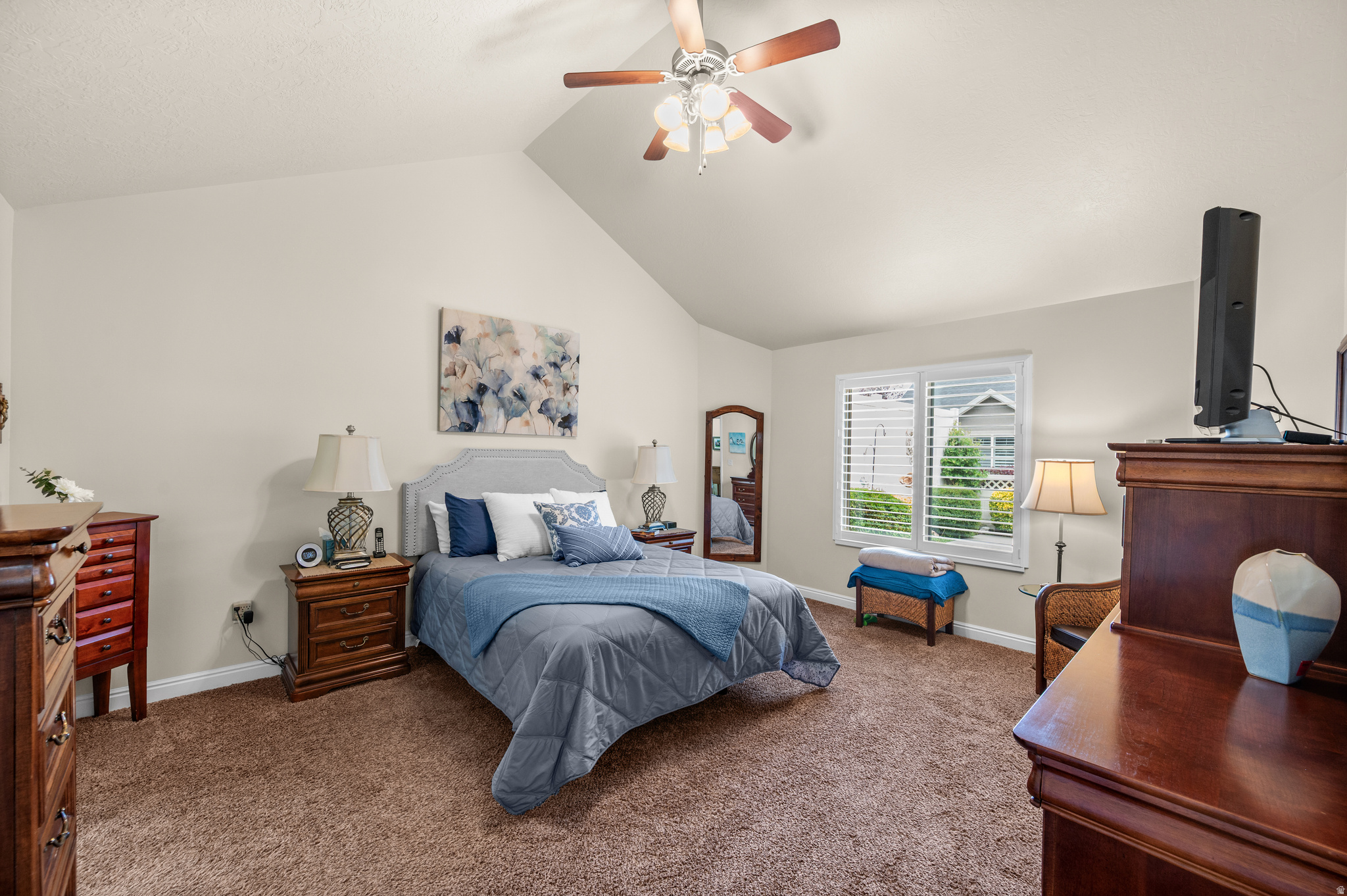 BRIDLEWOOD VILLAS - Residential